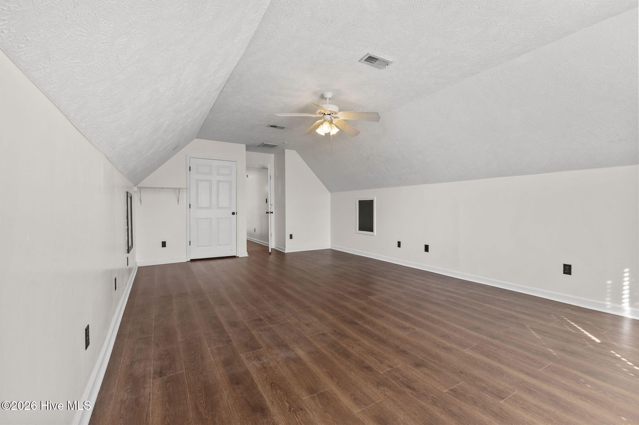 6724 Jacobs Creek Circle Property Photo 27
