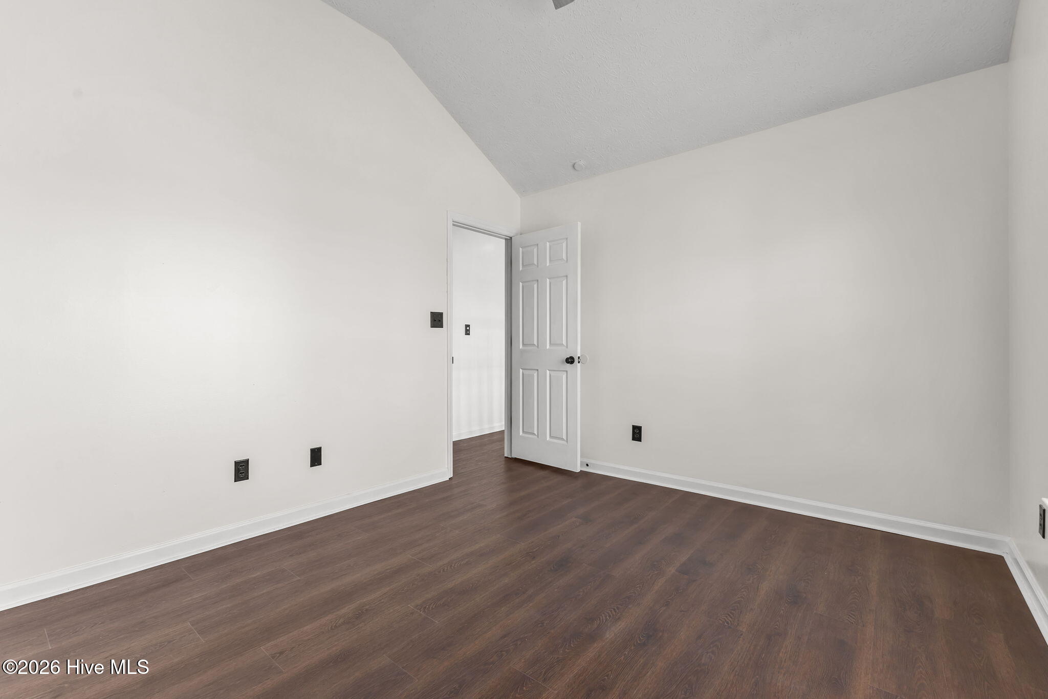 6724 Jacobs Creek Circle Property Photo 38