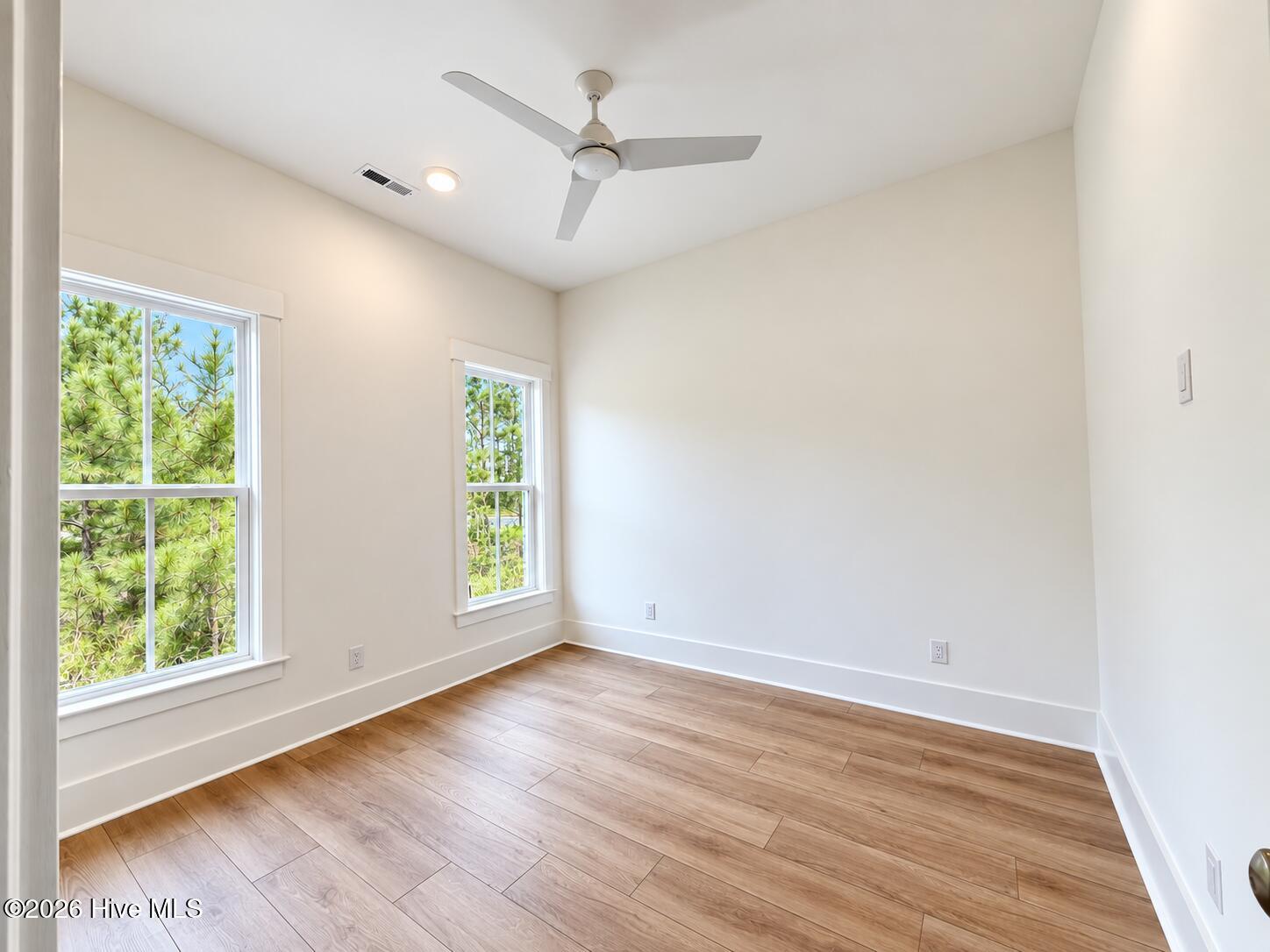 1543 St Vincent Drive Sw Property Photo 17