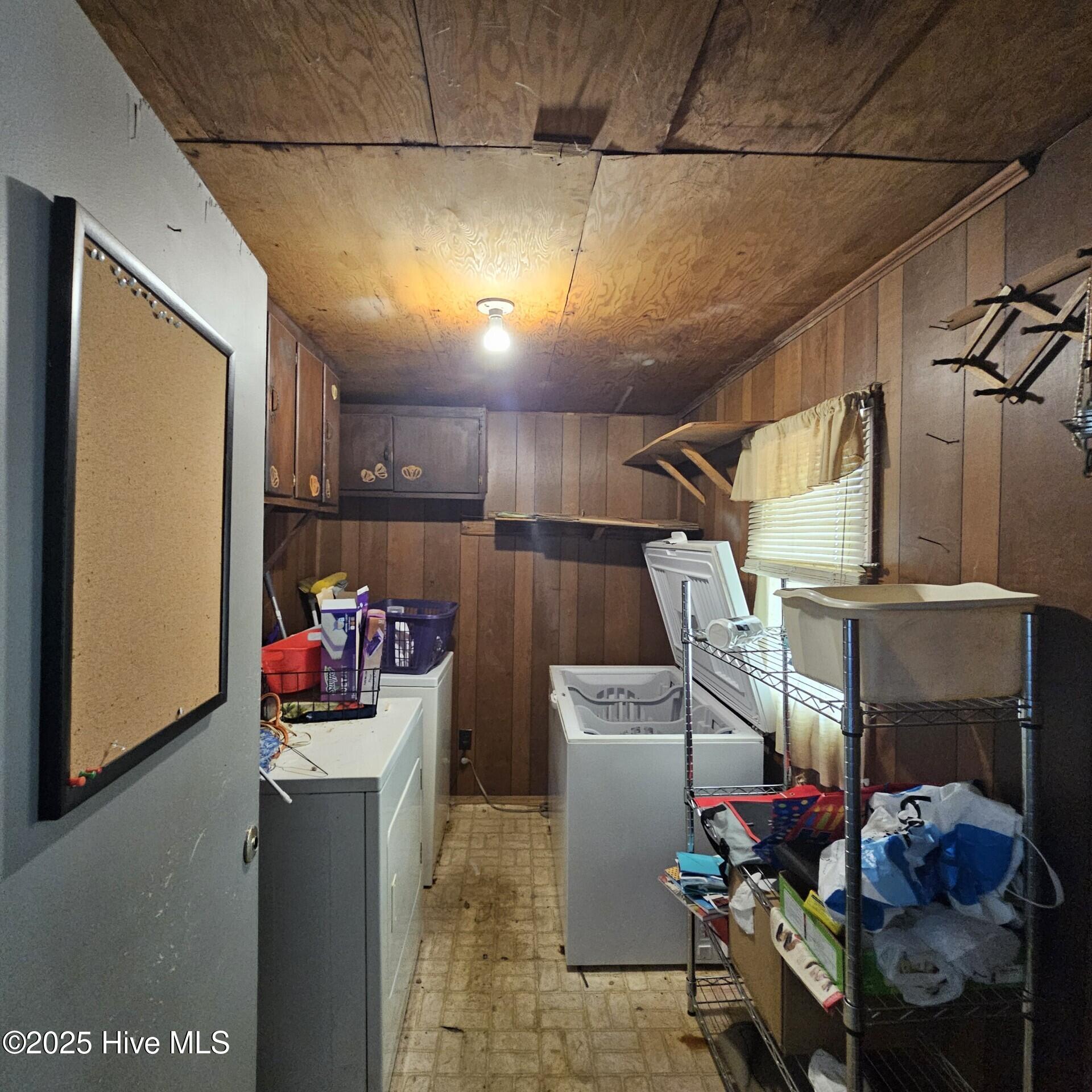 770 Simmons Road Property Photo 12