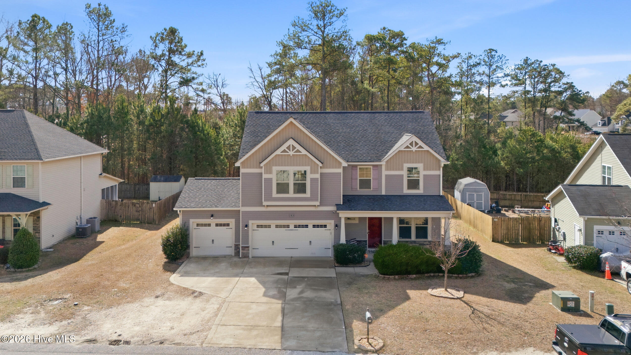183 Coopers Creek Avenue Property Photo 2