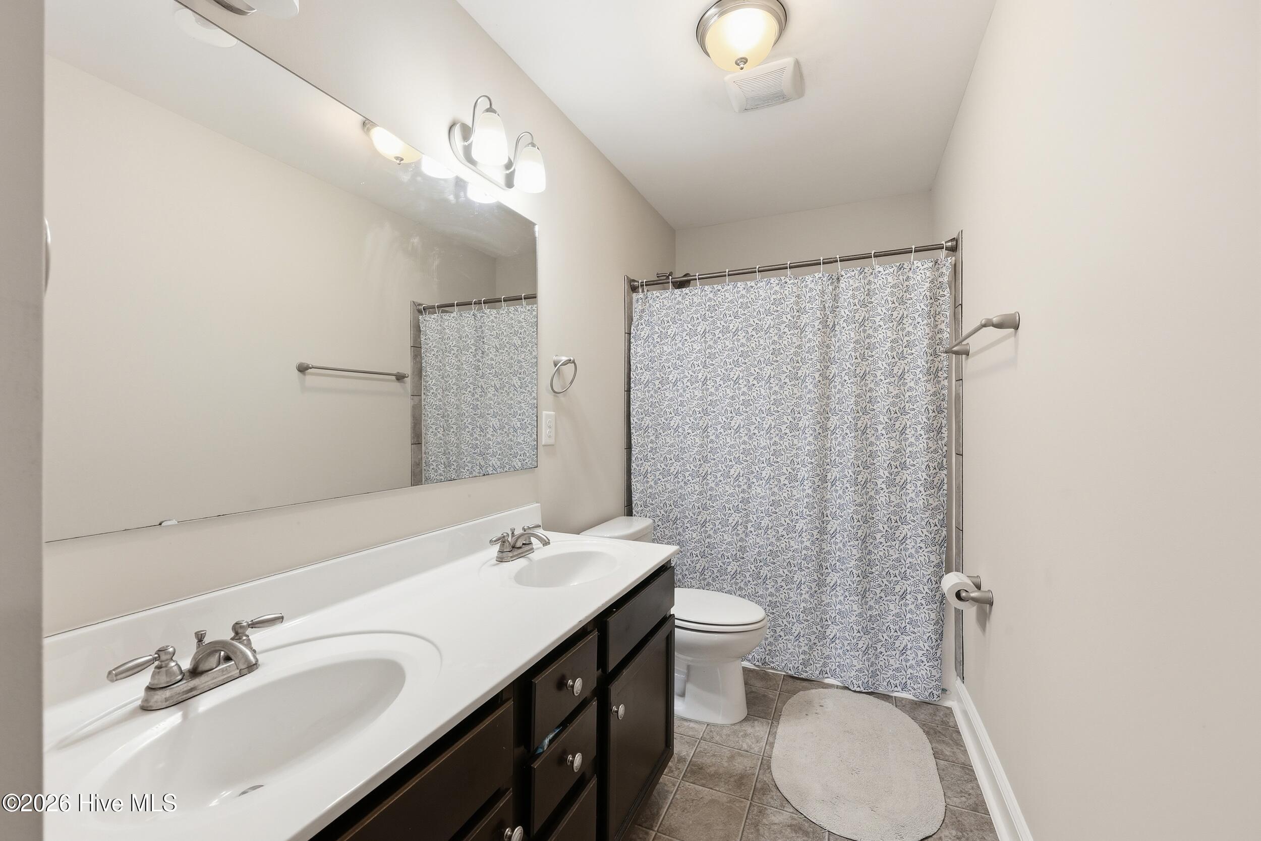183 Coopers Creek Avenue Property Photo 22