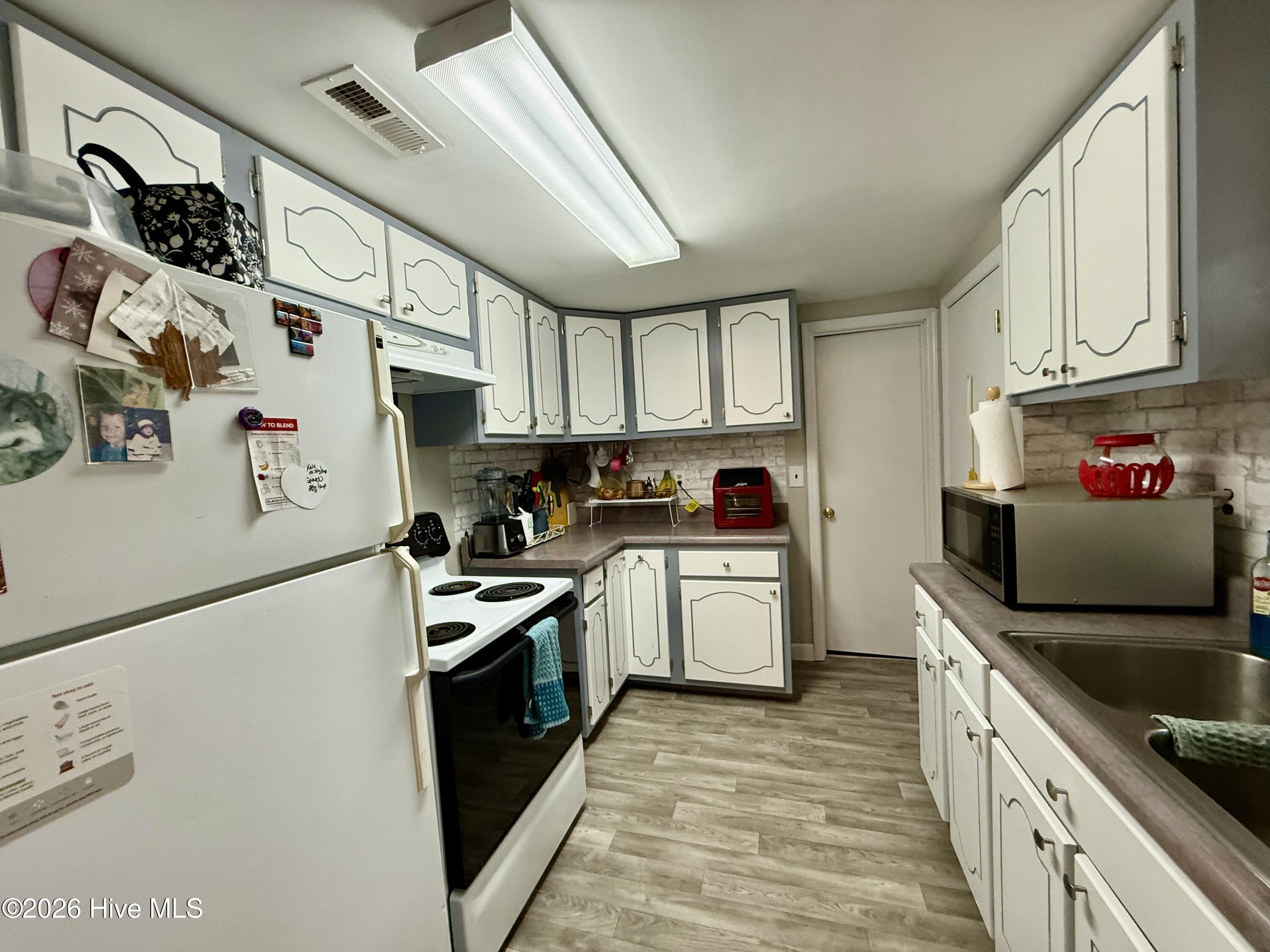 454 Beech Bay Road Property Photo 26
