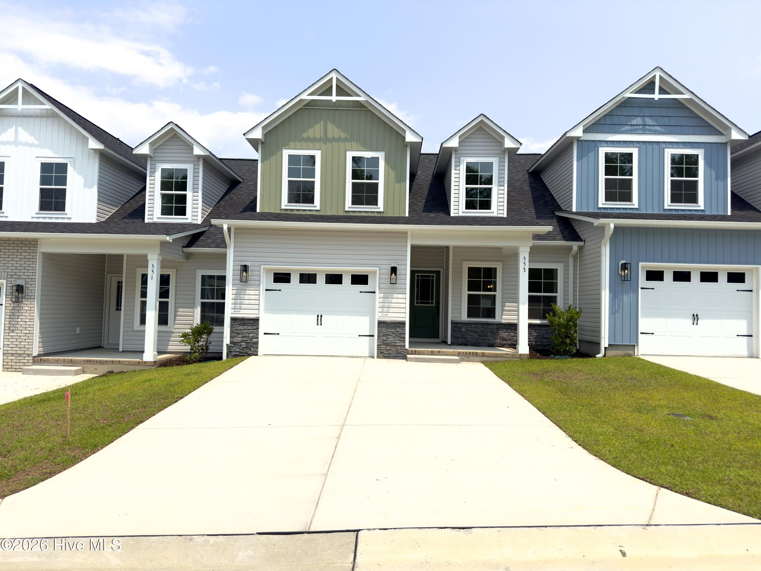 553 Timbercrest Circle SE Property Photo 1