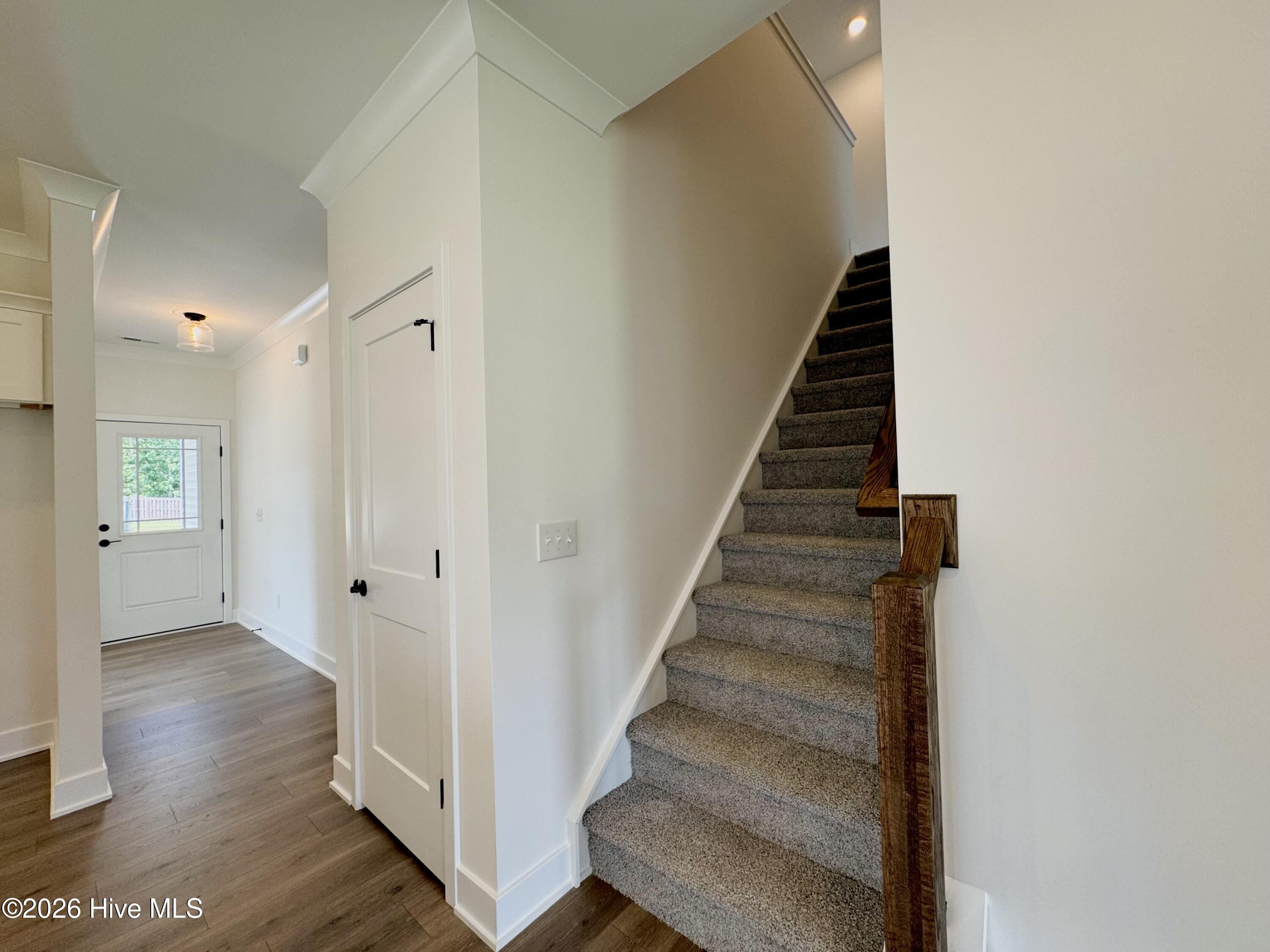 555 Timbercrest Circle Se Property Photo 19