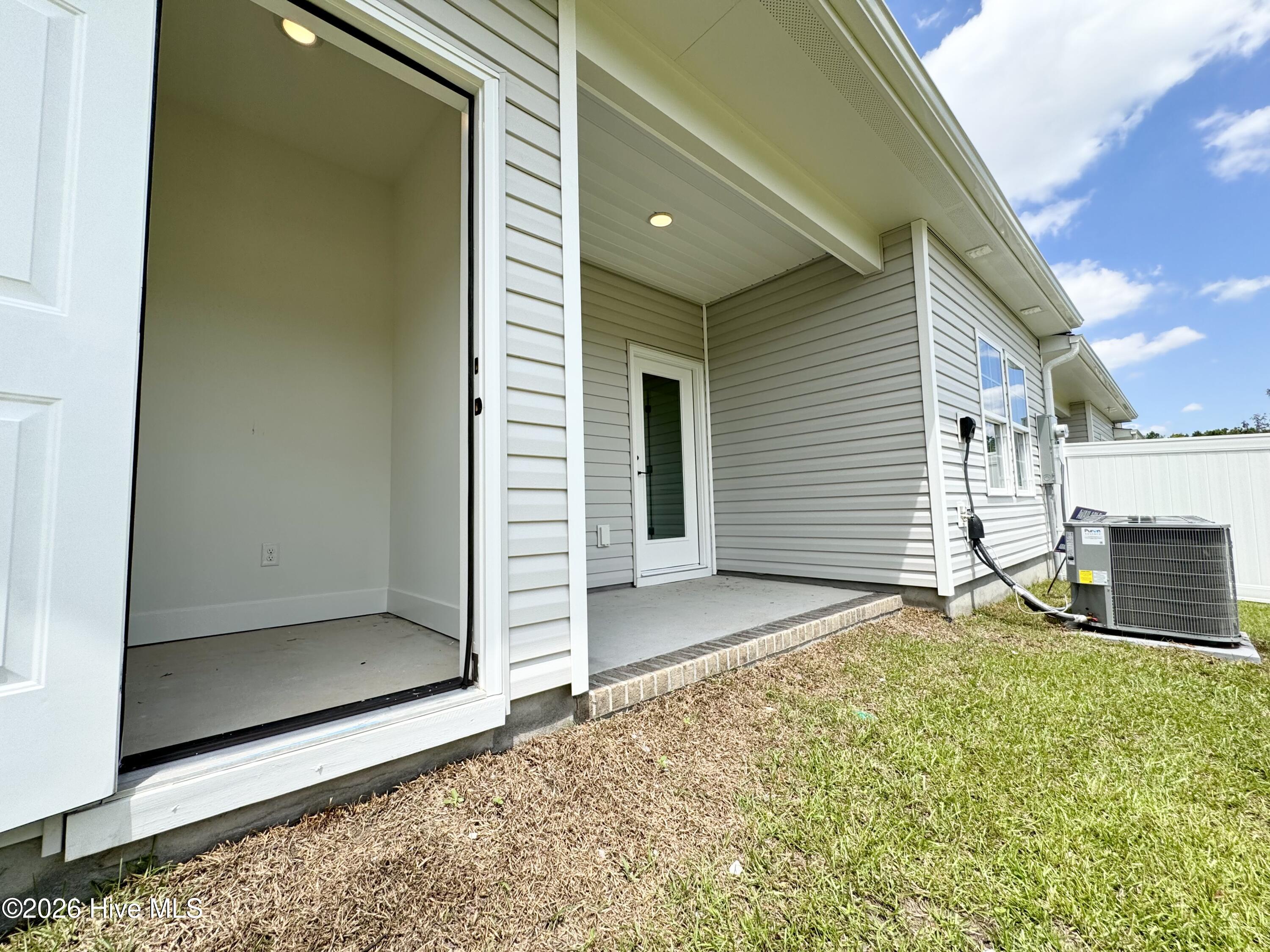 555 Timbercrest Circle Se Property Photo 32