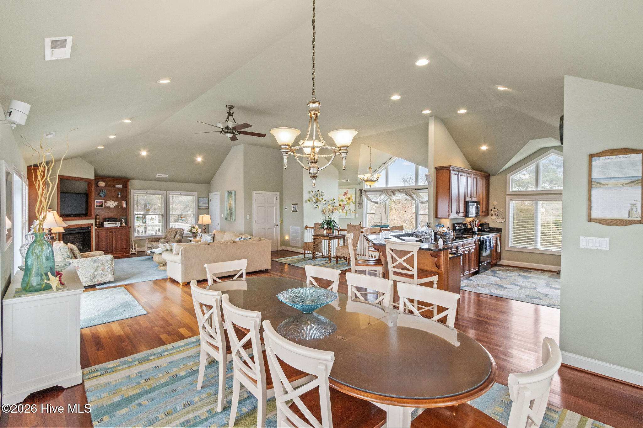 1274 Bear Foot Path Property Photo 12