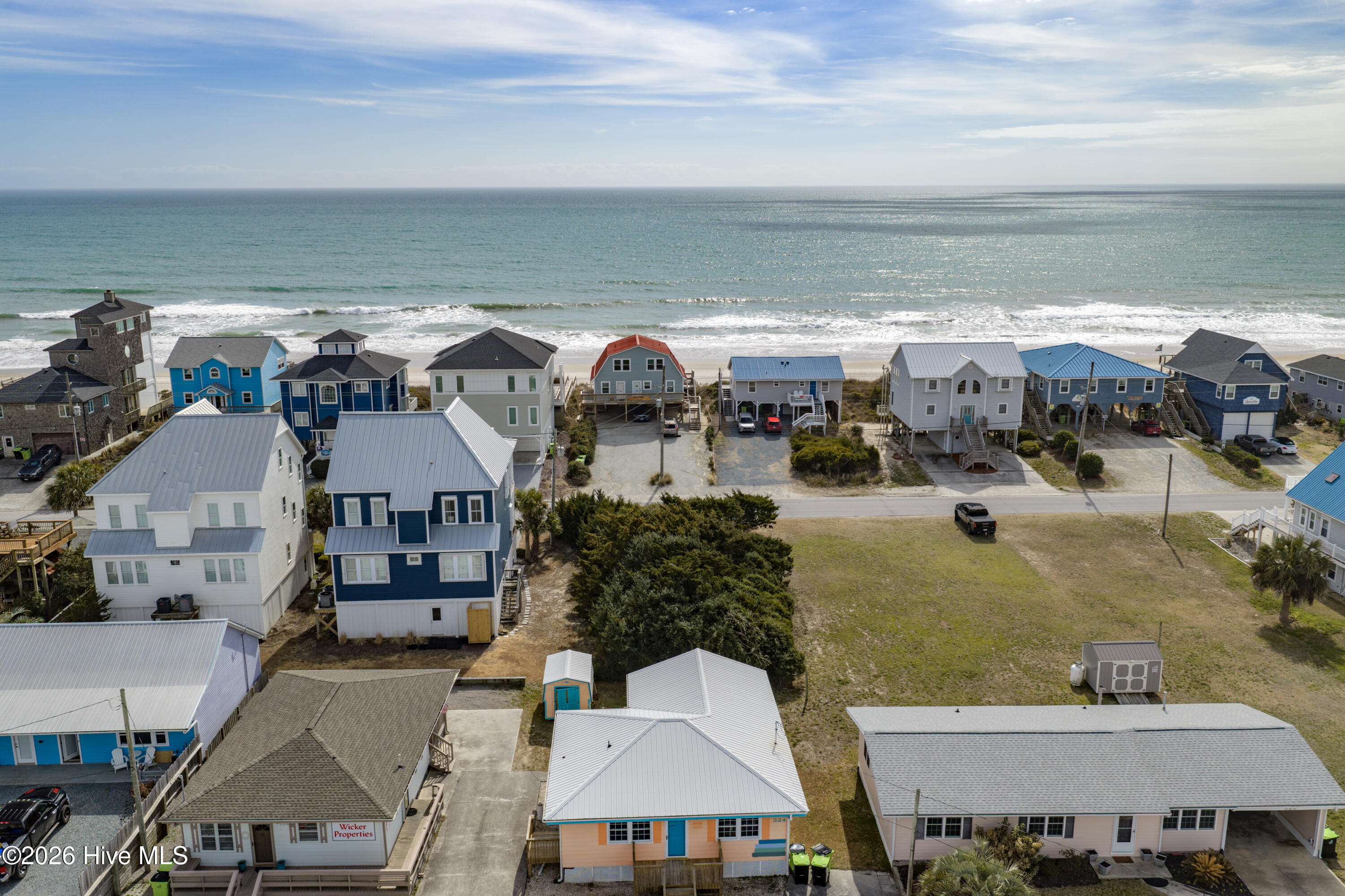 325 N Shore Drive Property Photo 15