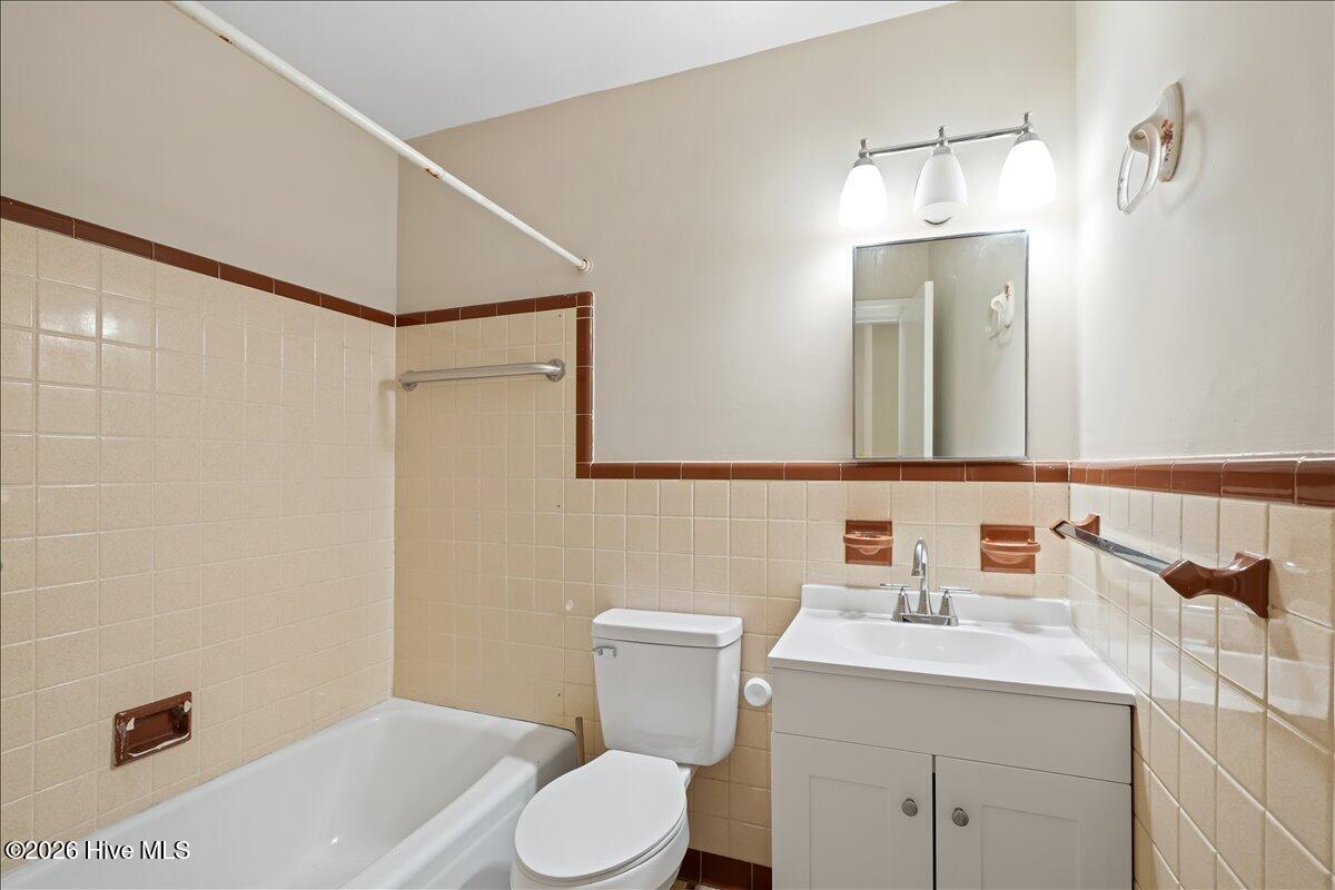 920 Cedarbrook Drive Property Photo 17