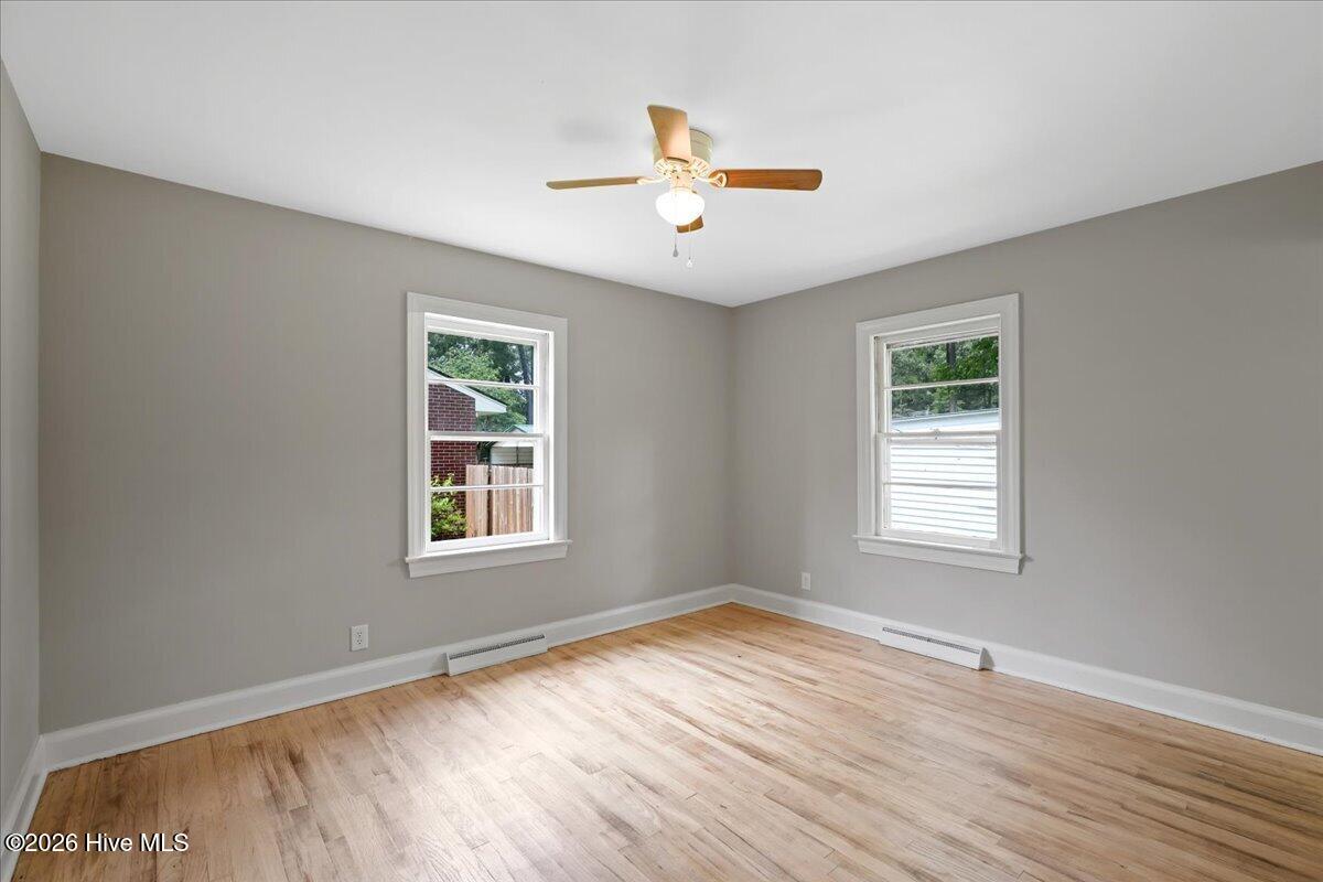 920 Cedarbrook Drive Property Photo 18