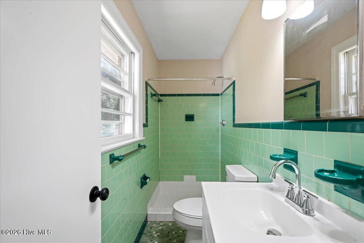 920 Cedarbrook Drive Property Photo 19