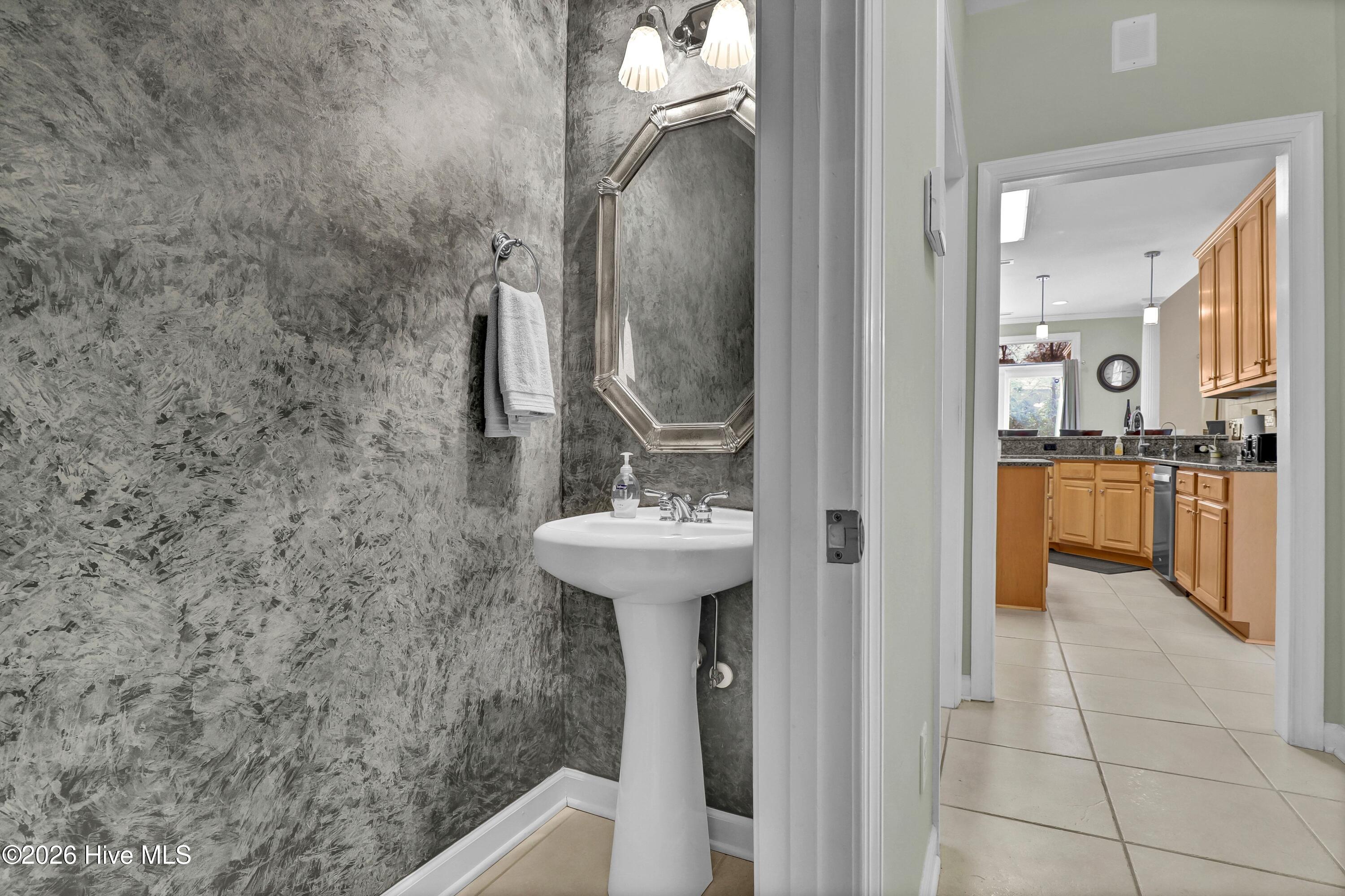 496 Captain Beam Boulevard Property Photo 14