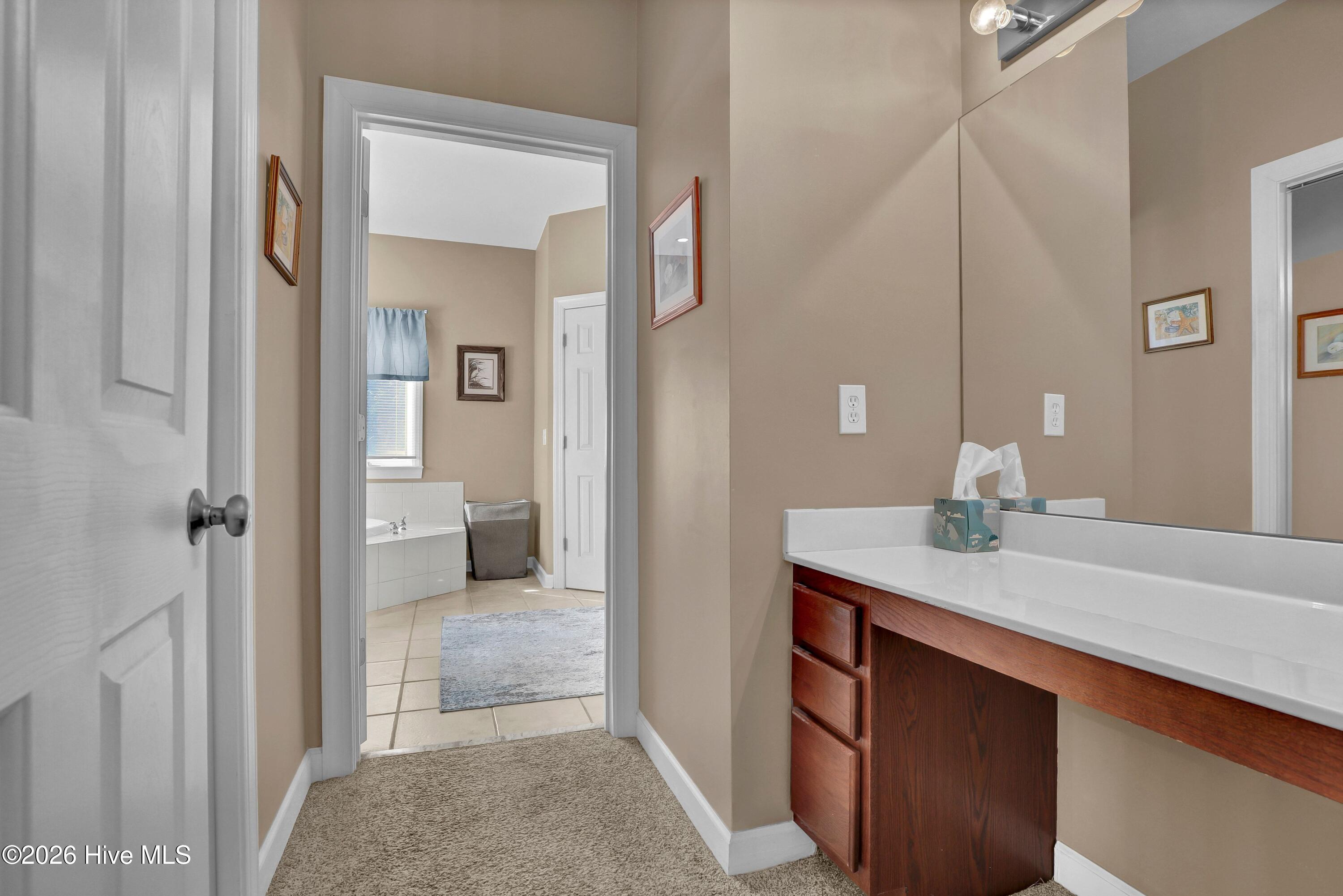 496 Captain Beam Boulevard Property Photo 17
