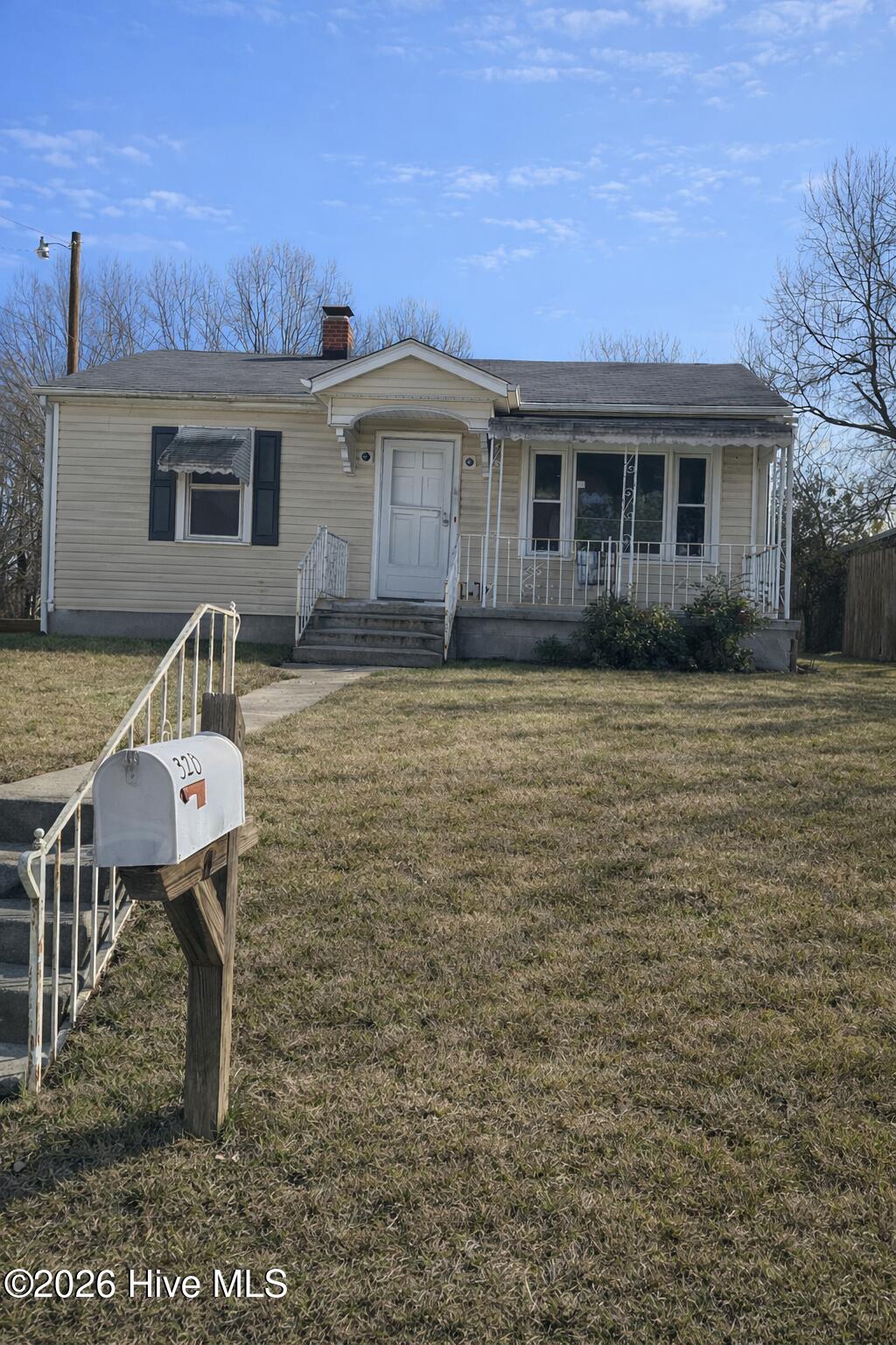 328 Mulberry Street