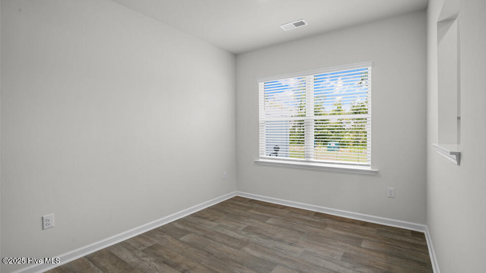 428 Ember Street Property Photo 4