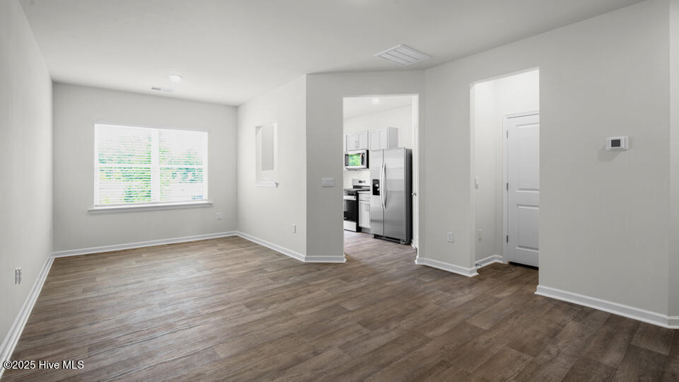 428 Ember Street Property Photo 5