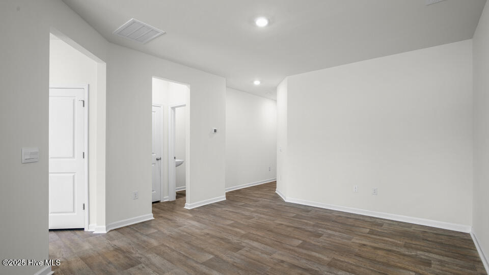 428 Ember Street Property Photo 7