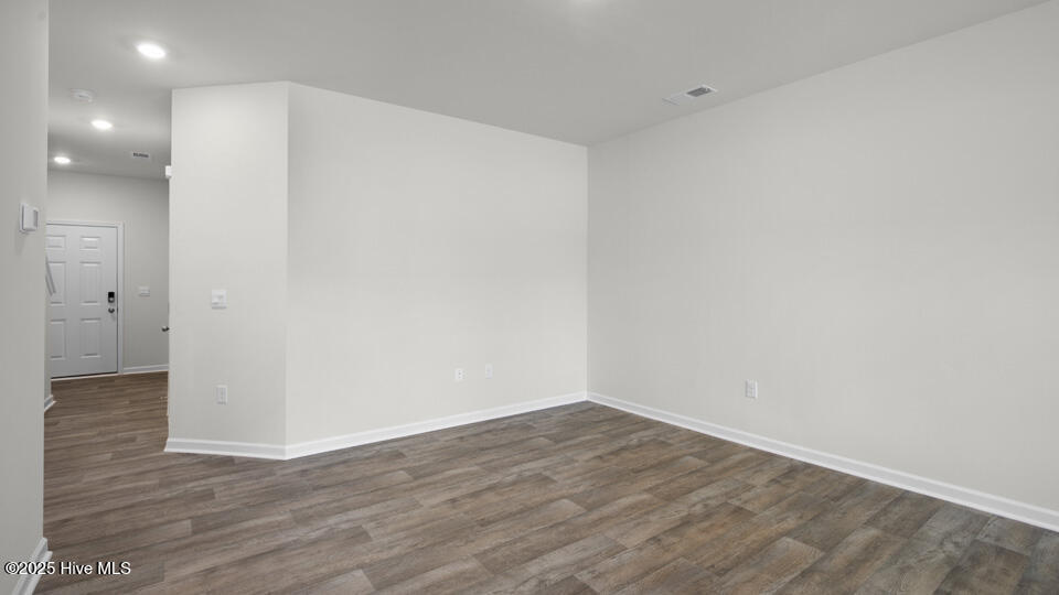 428 Ember Street Property Photo 9