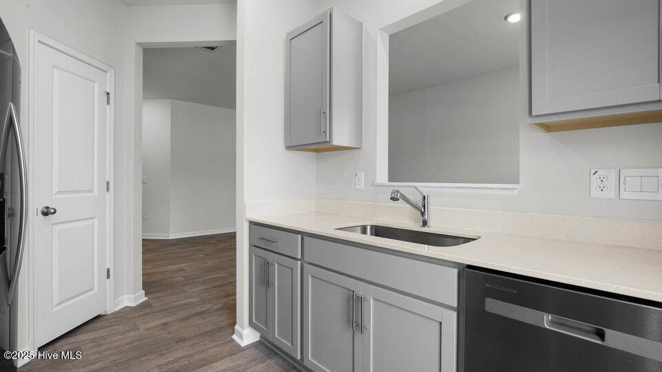 428 Ember Street Property Photo 10