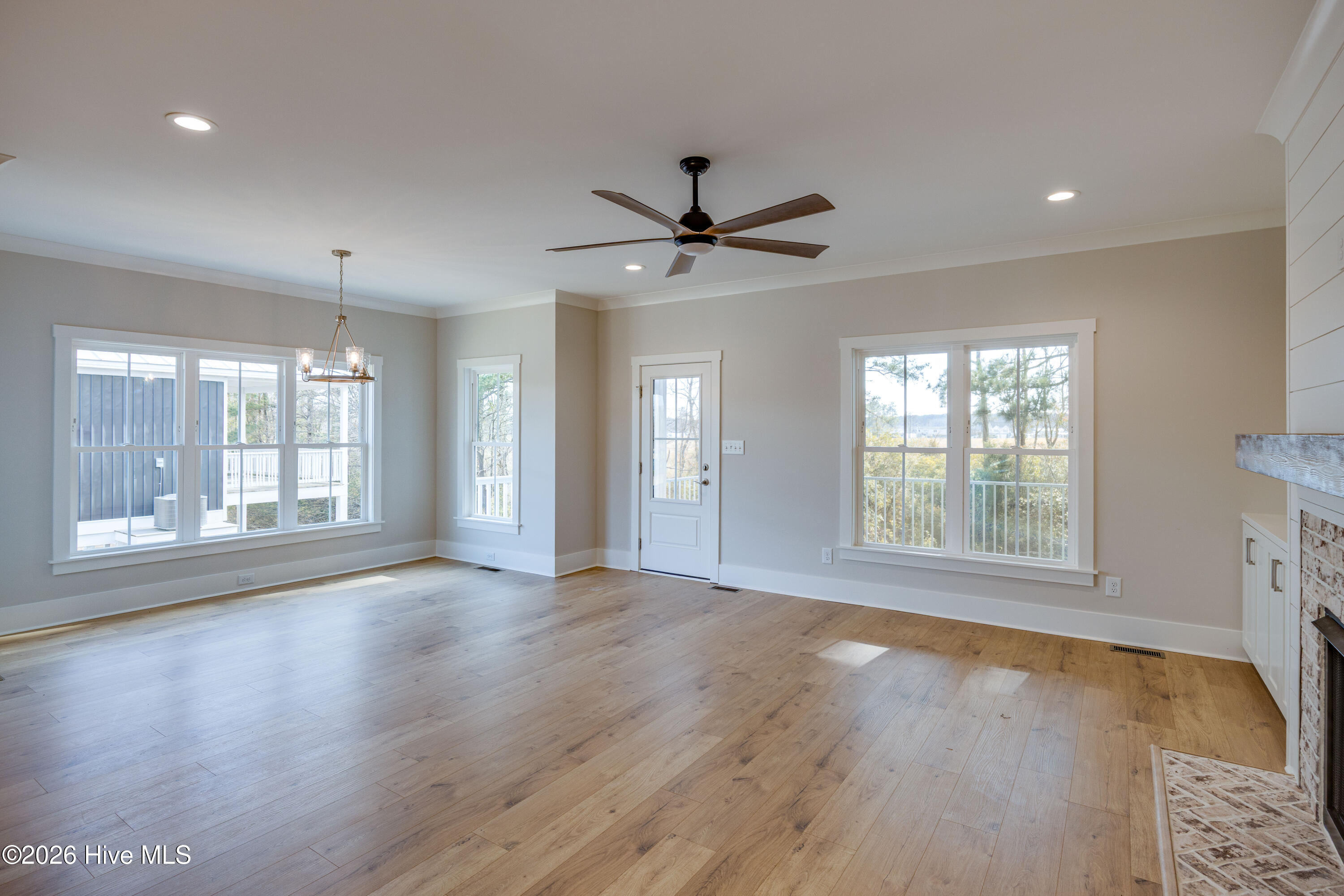 3216 Whichards Beach Road Property Photo 4