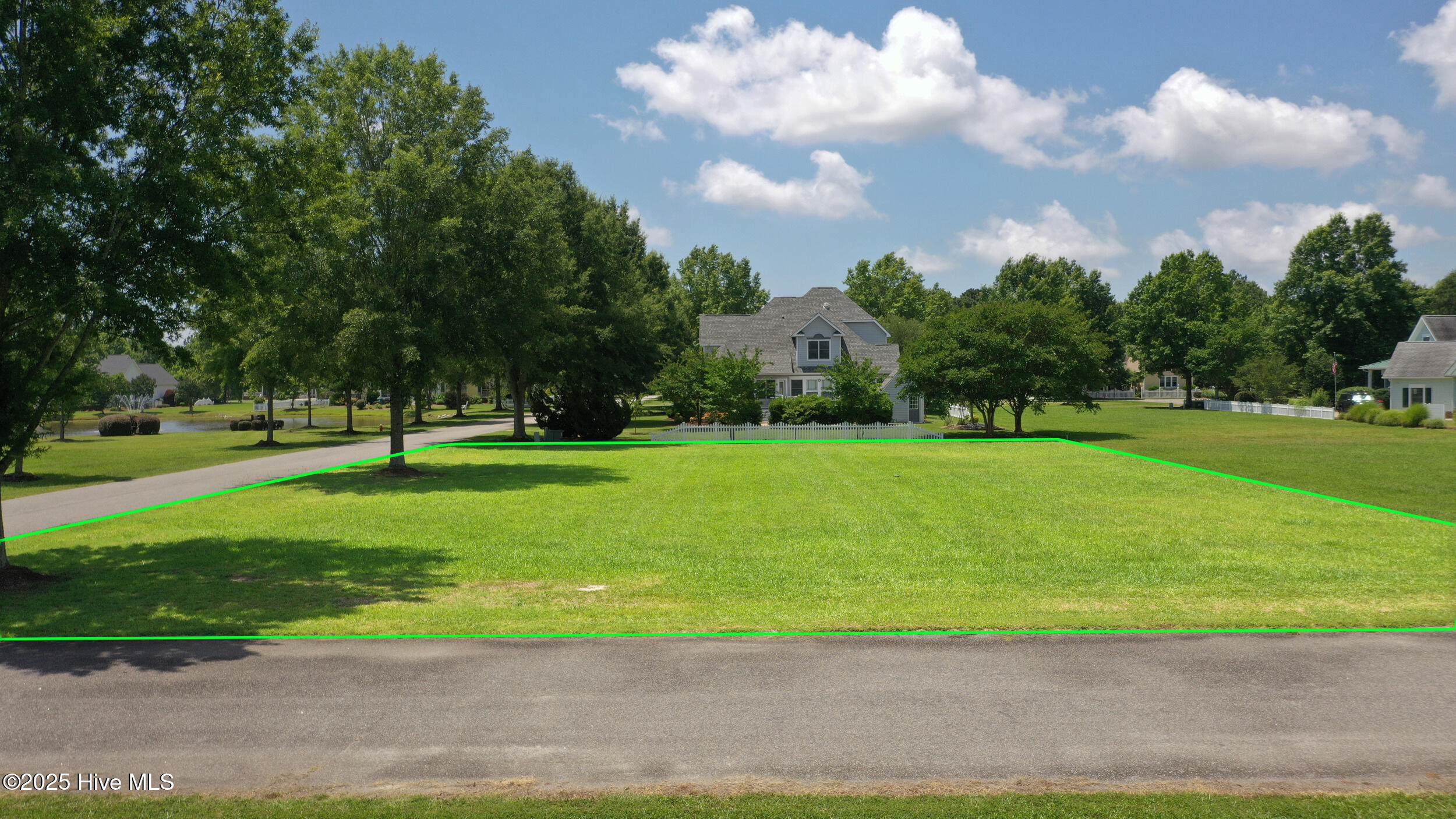 63 Randolph Loop N Property Photo 3