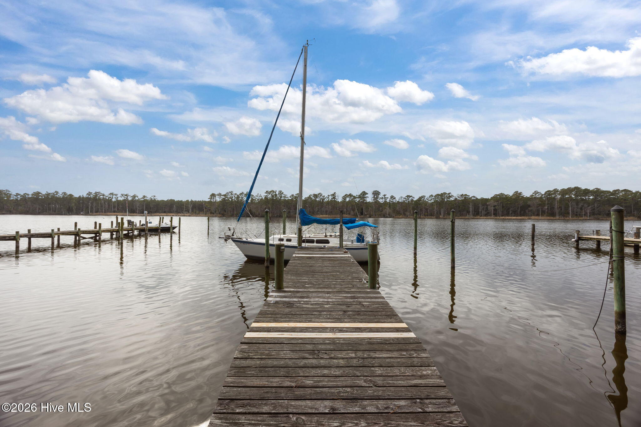 5410 Trade Winds Road Property Photo 2