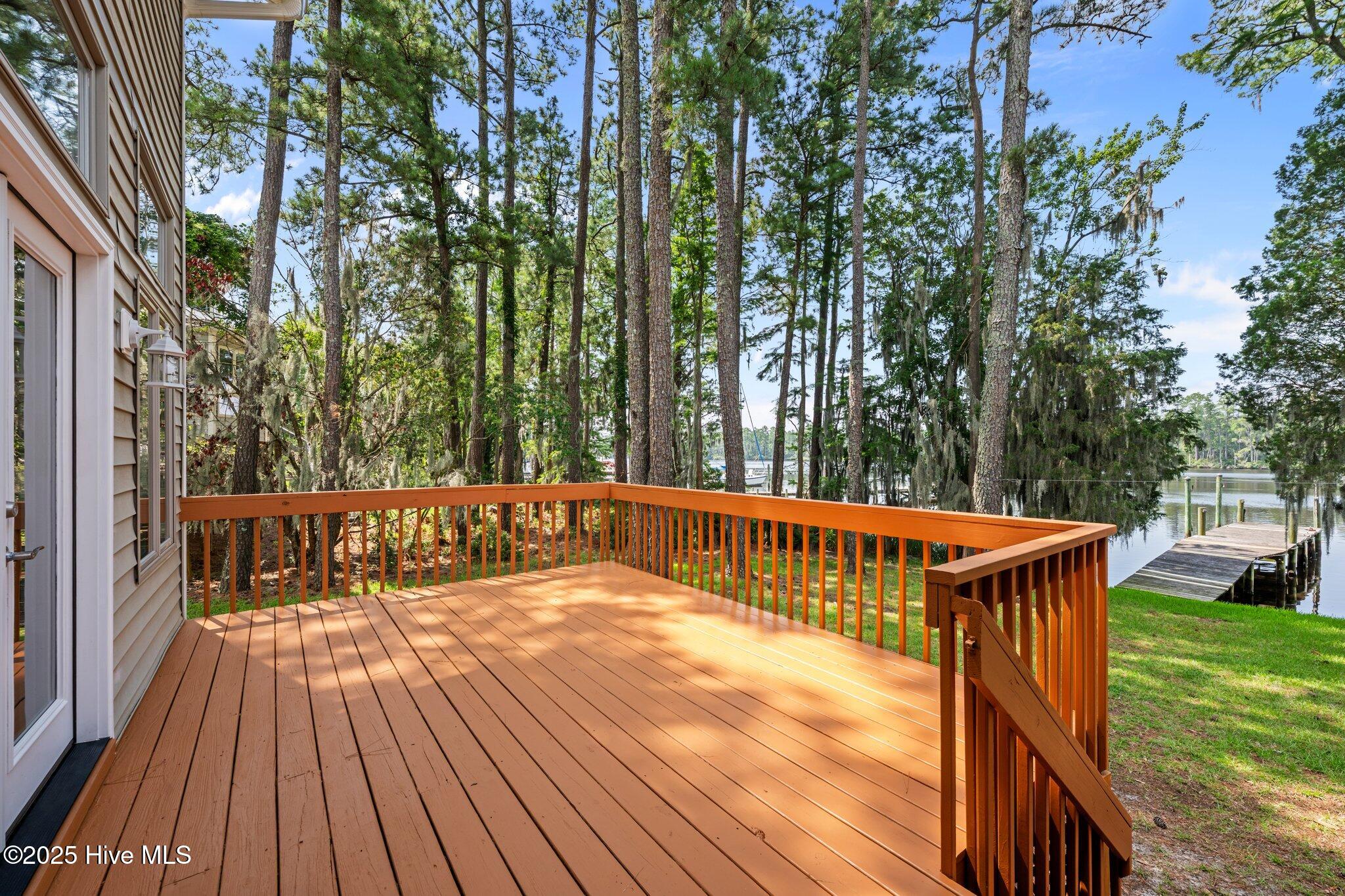 5410 Trade Winds Road Property Photo 15