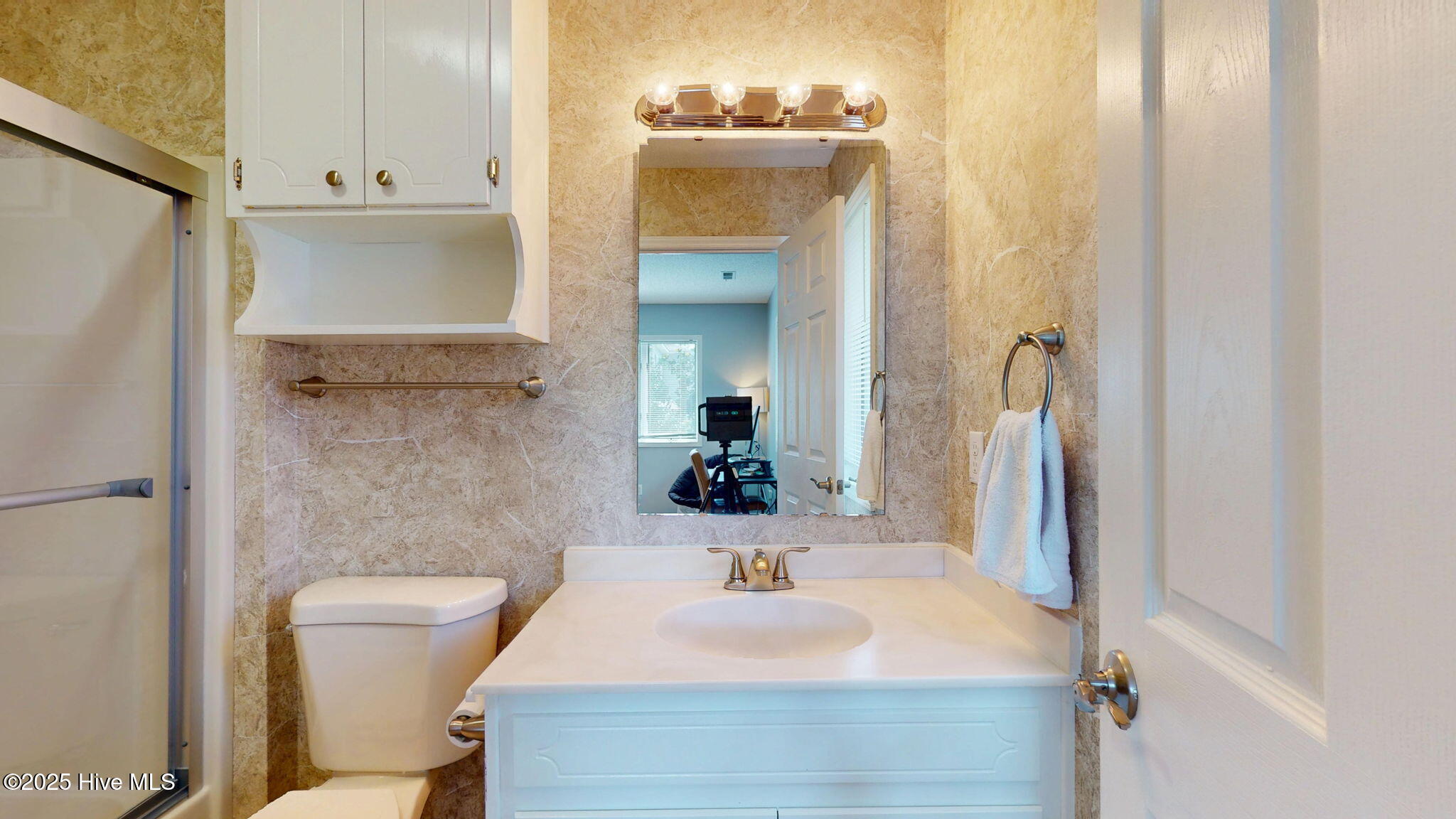 5410 Trade Winds Road Property Photo 26