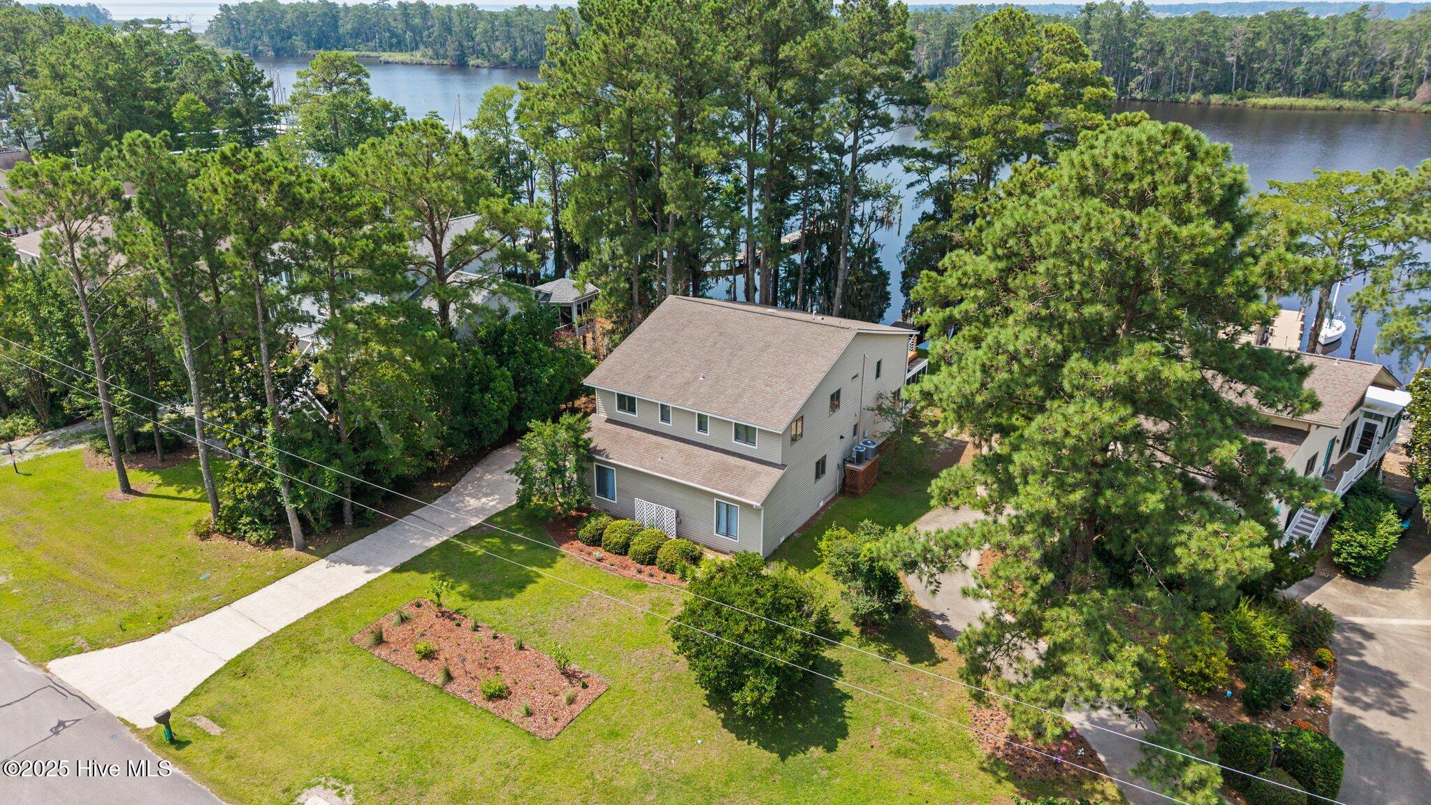 5410 Trade Winds Road Property Photo 38