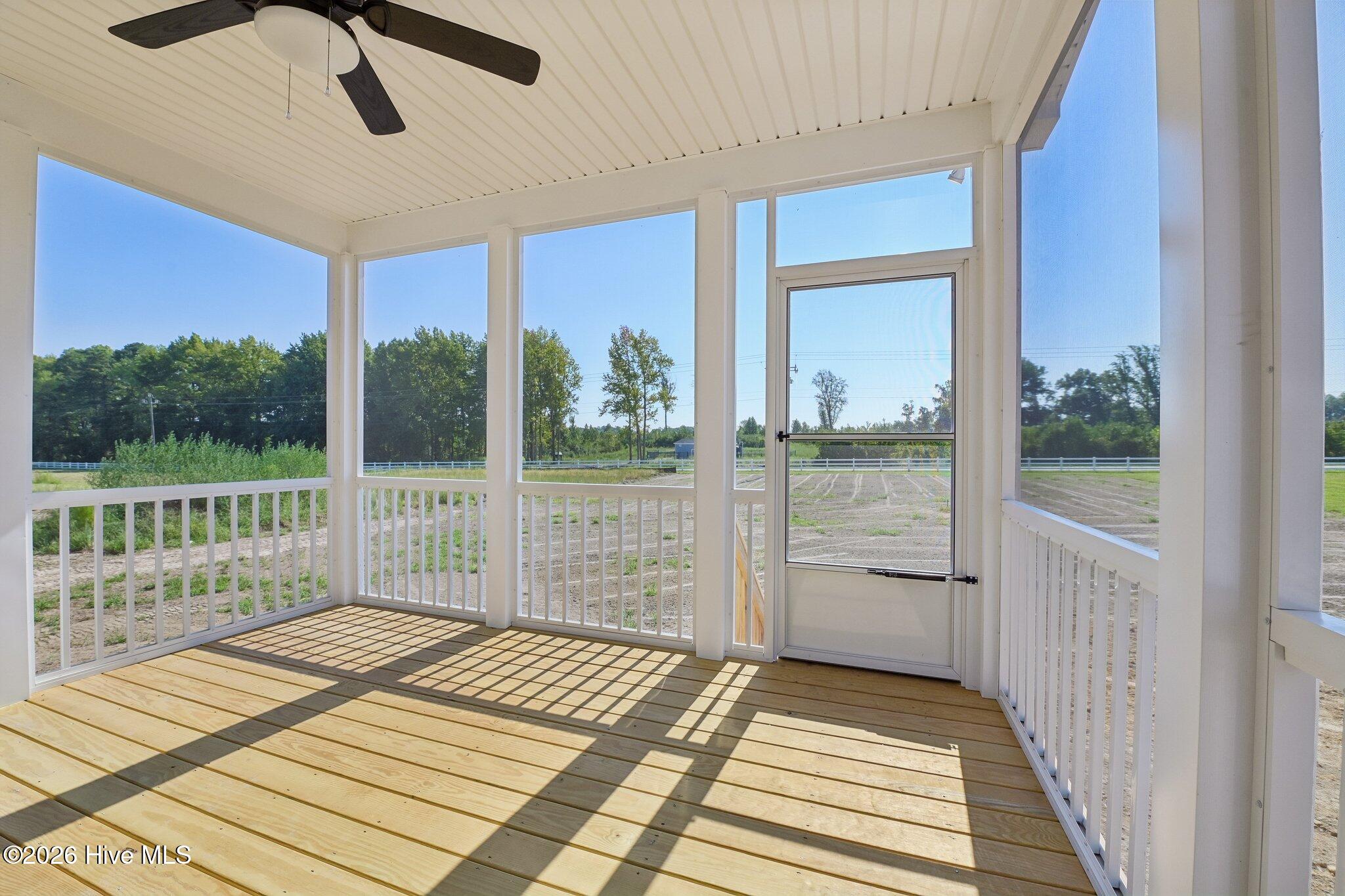 7637 Sweetwater Drive Property Photo 45