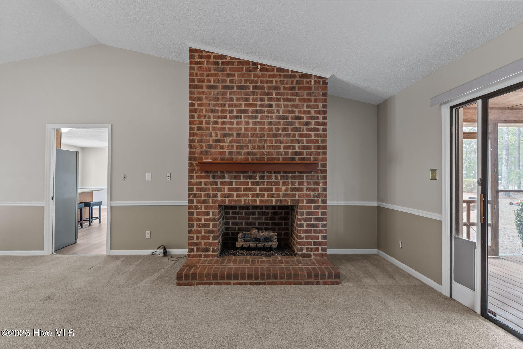 30080 Deercroft Drive Property Photo 13