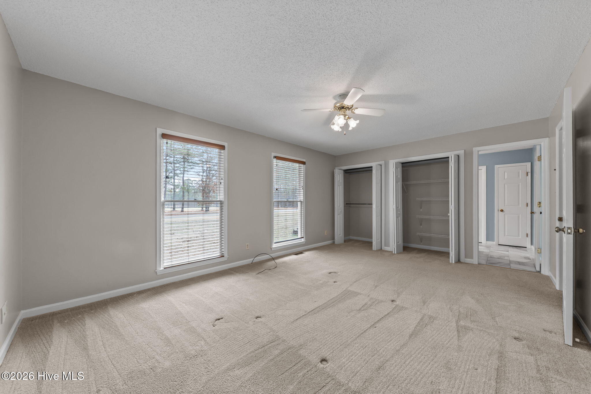 30080 Deercroft Drive Property Photo 14