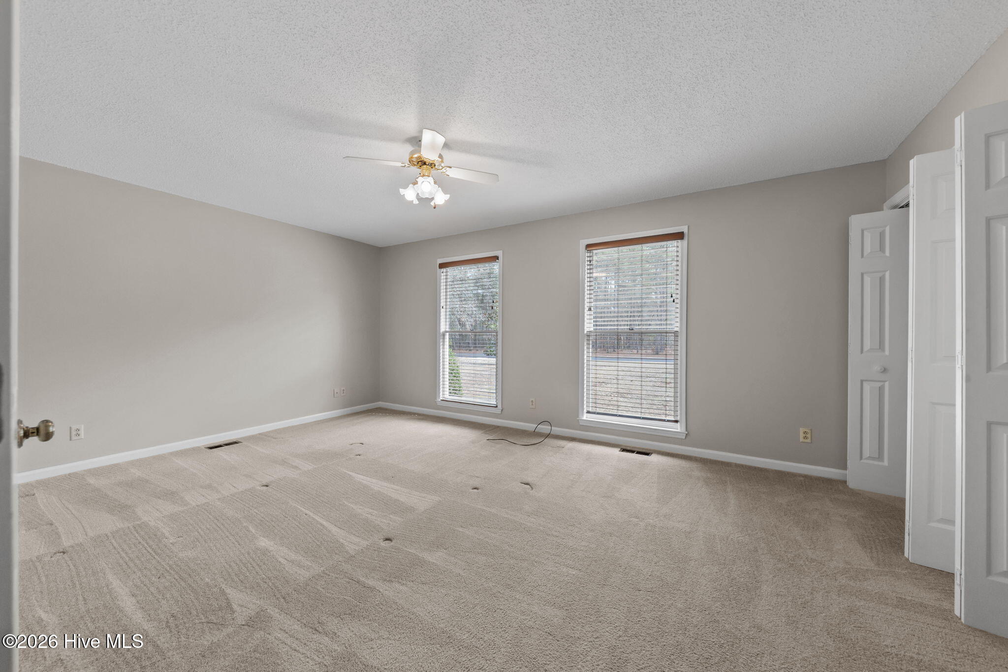 30080 Deercroft Drive Property Photo 15