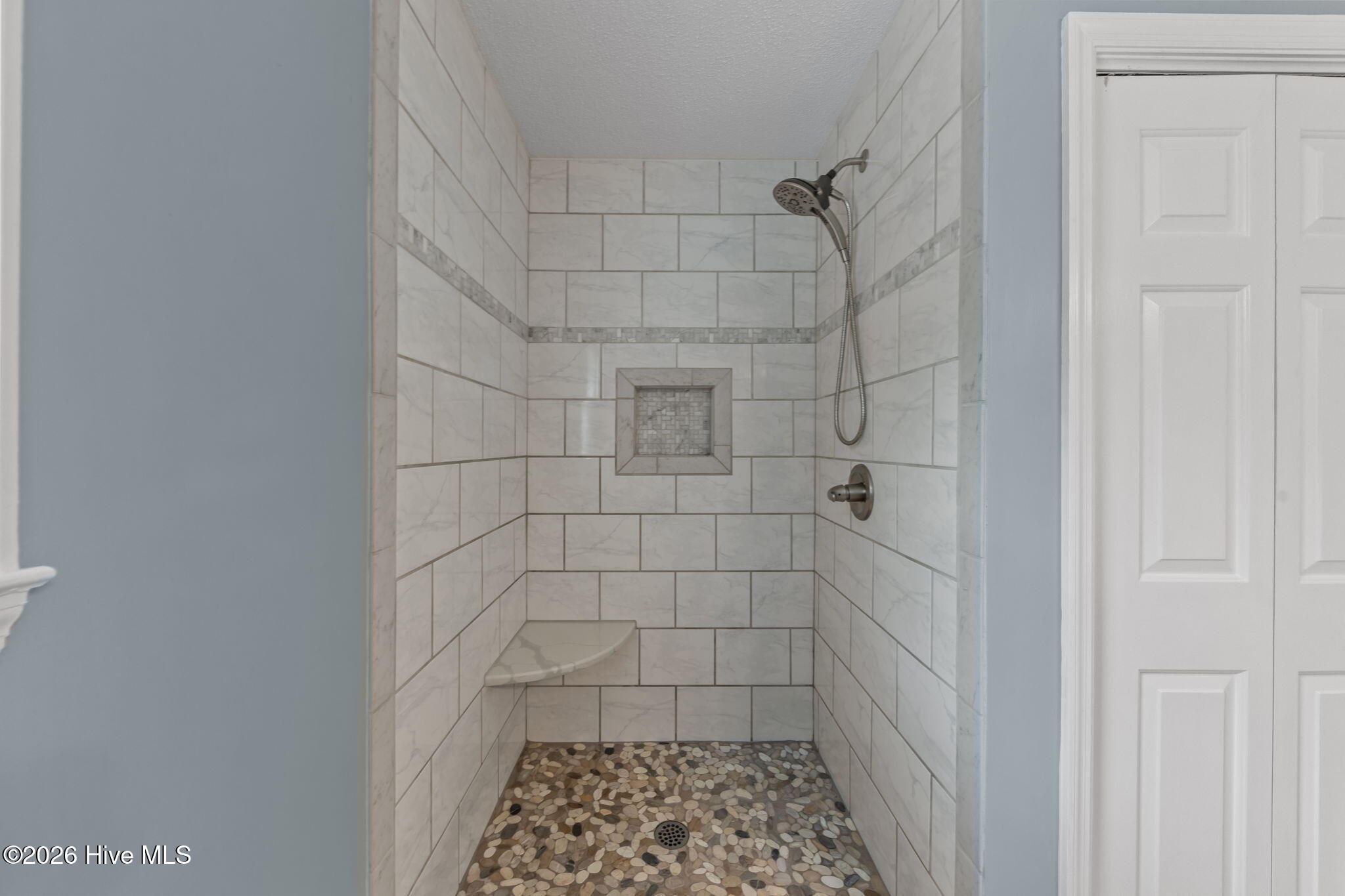 30080 Deercroft Drive Property Photo 16