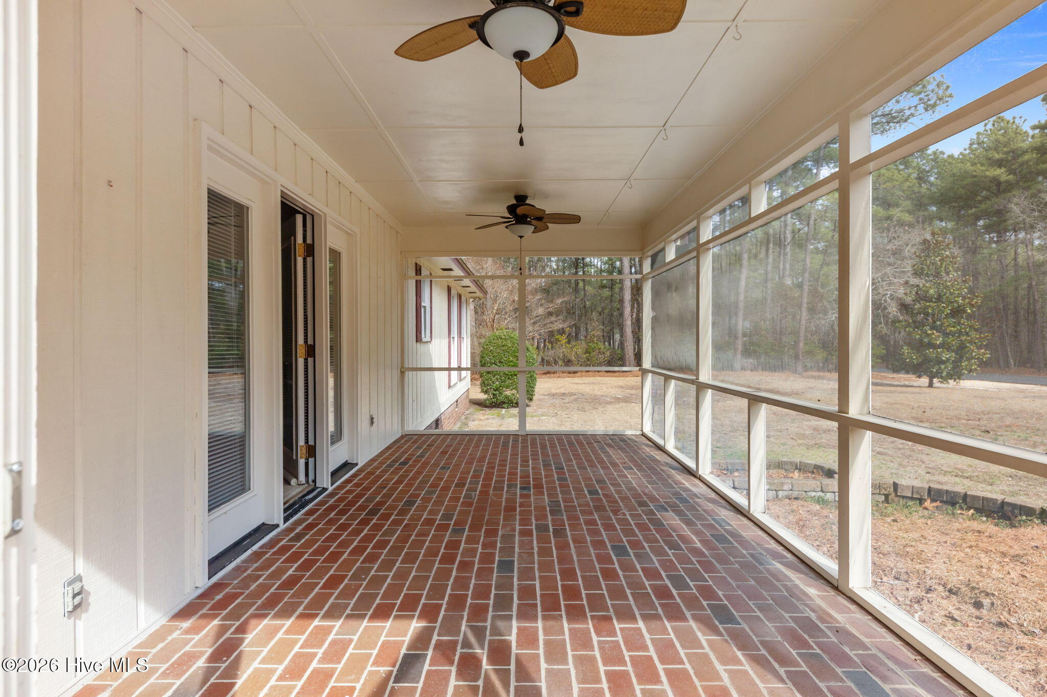 30080 Deercroft Drive Property Photo 24