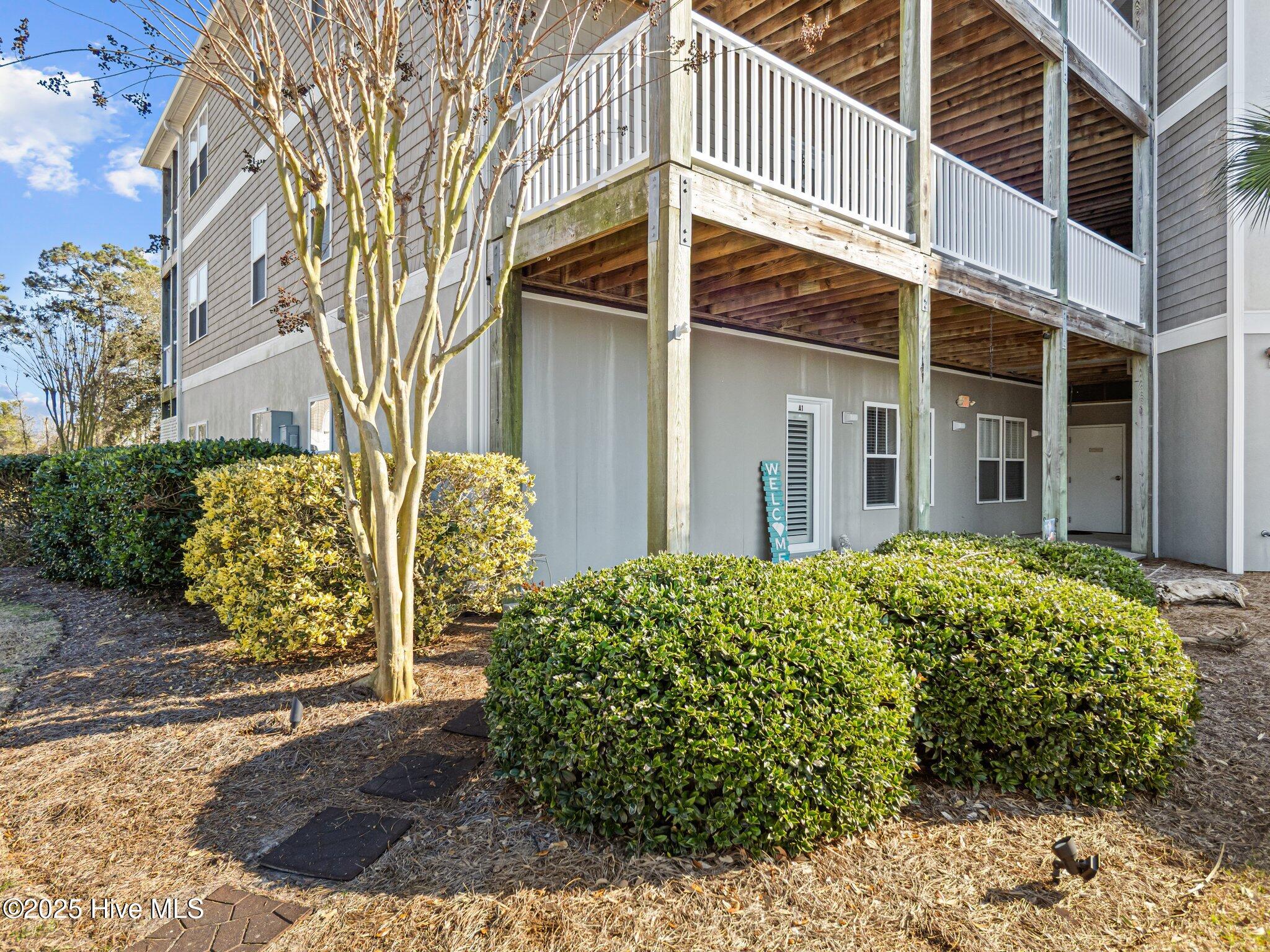 300 Lighthouse Lane A-1 Property Photo 9