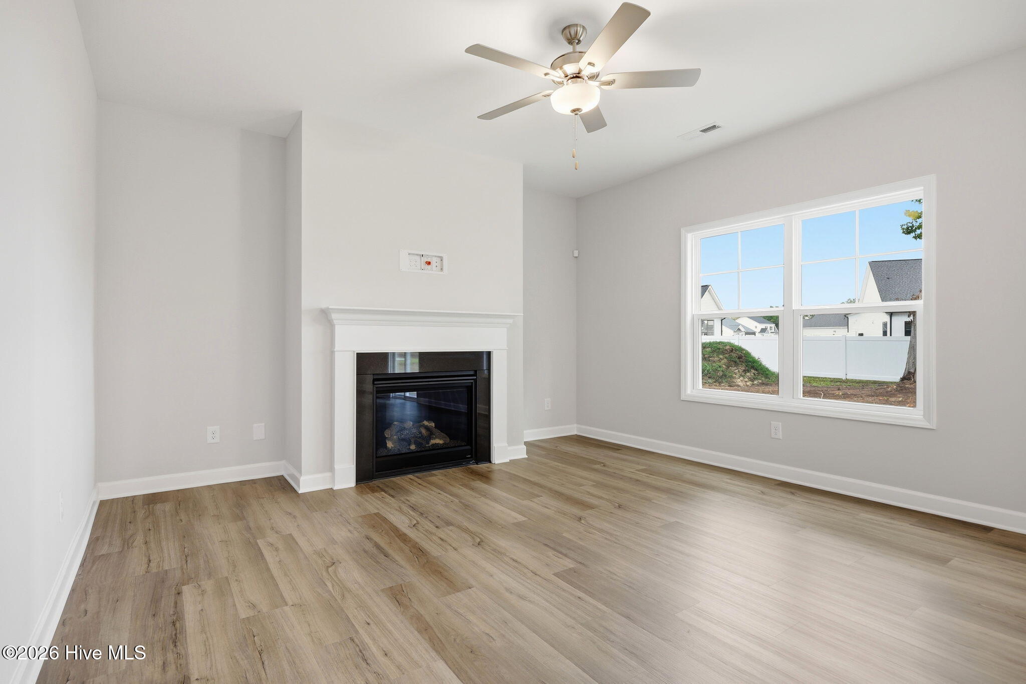 986 Rialto Lane Property Photo 11