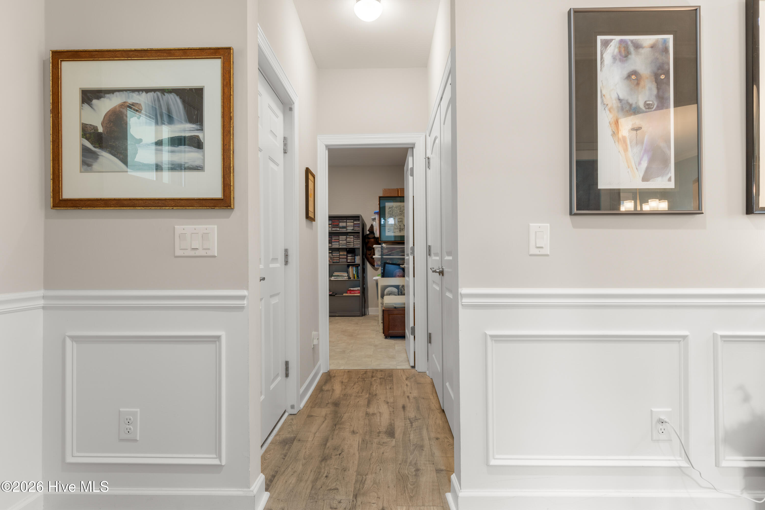 3574 White Spruce Glen Property Photo 8