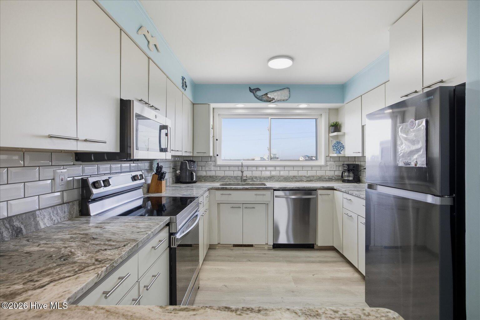 2346 New River Inlet Road Property Photo 42