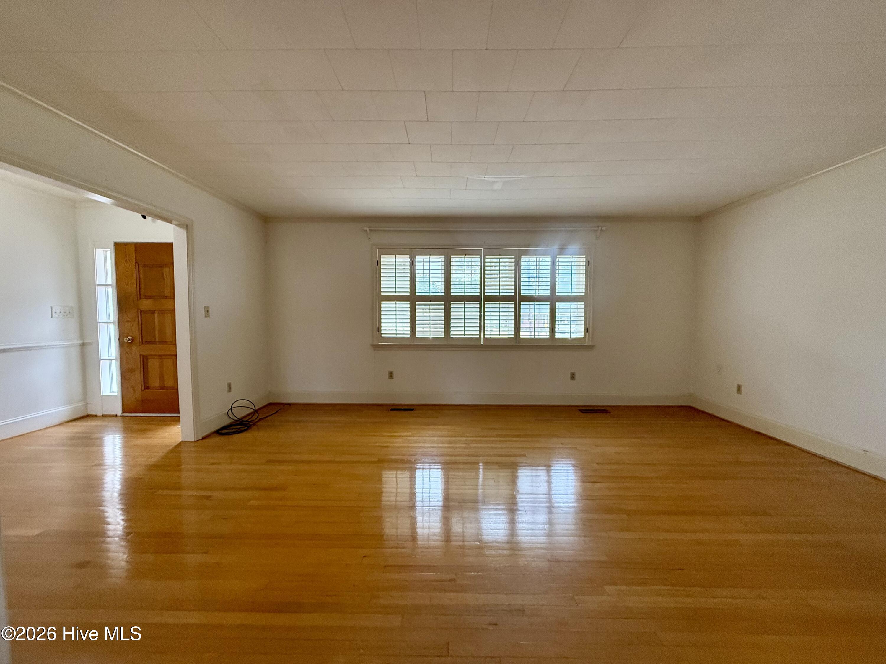 212 Sunset Drive Property Photo 22