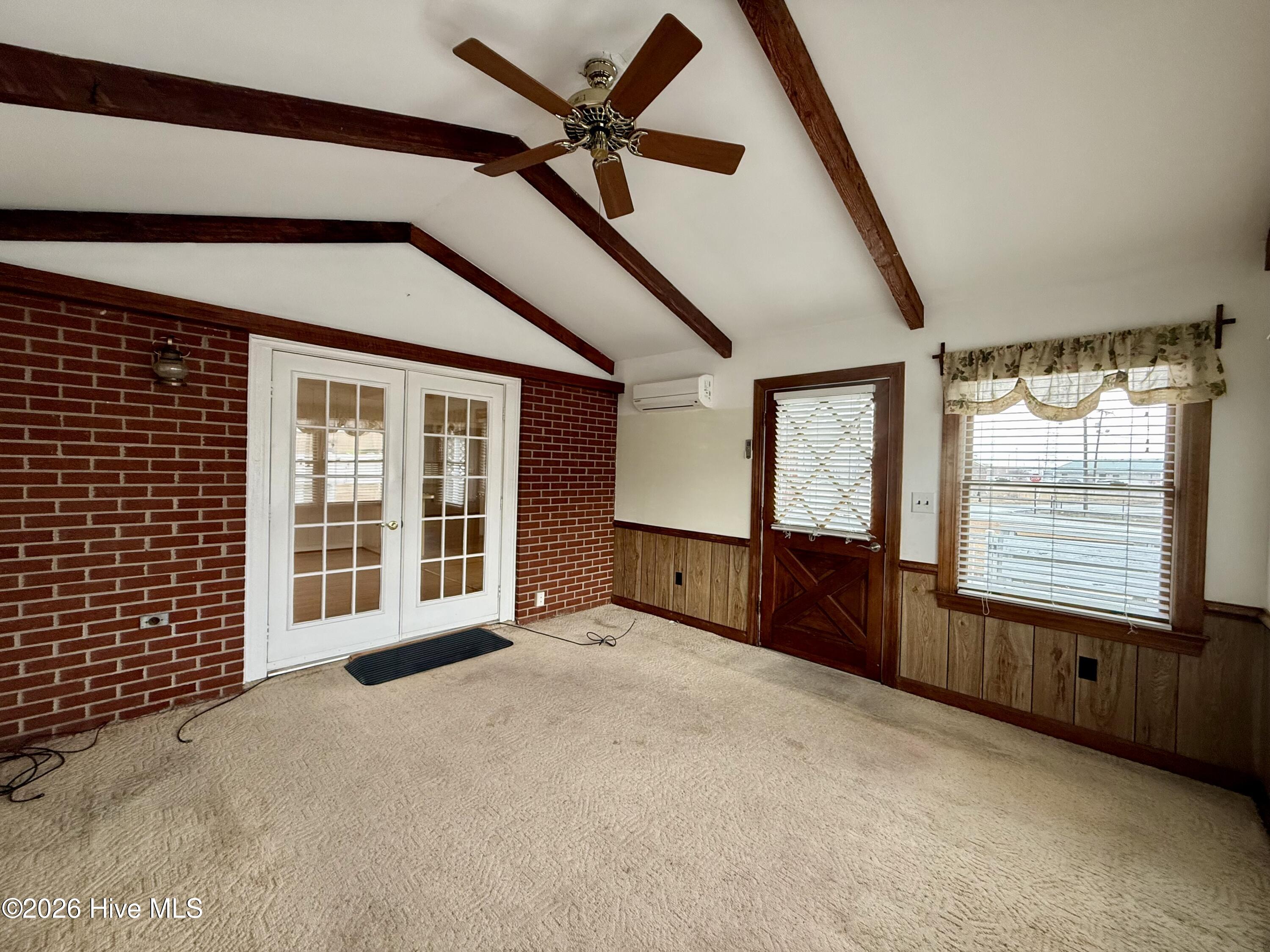 212 Sunset Drive Property Photo 42