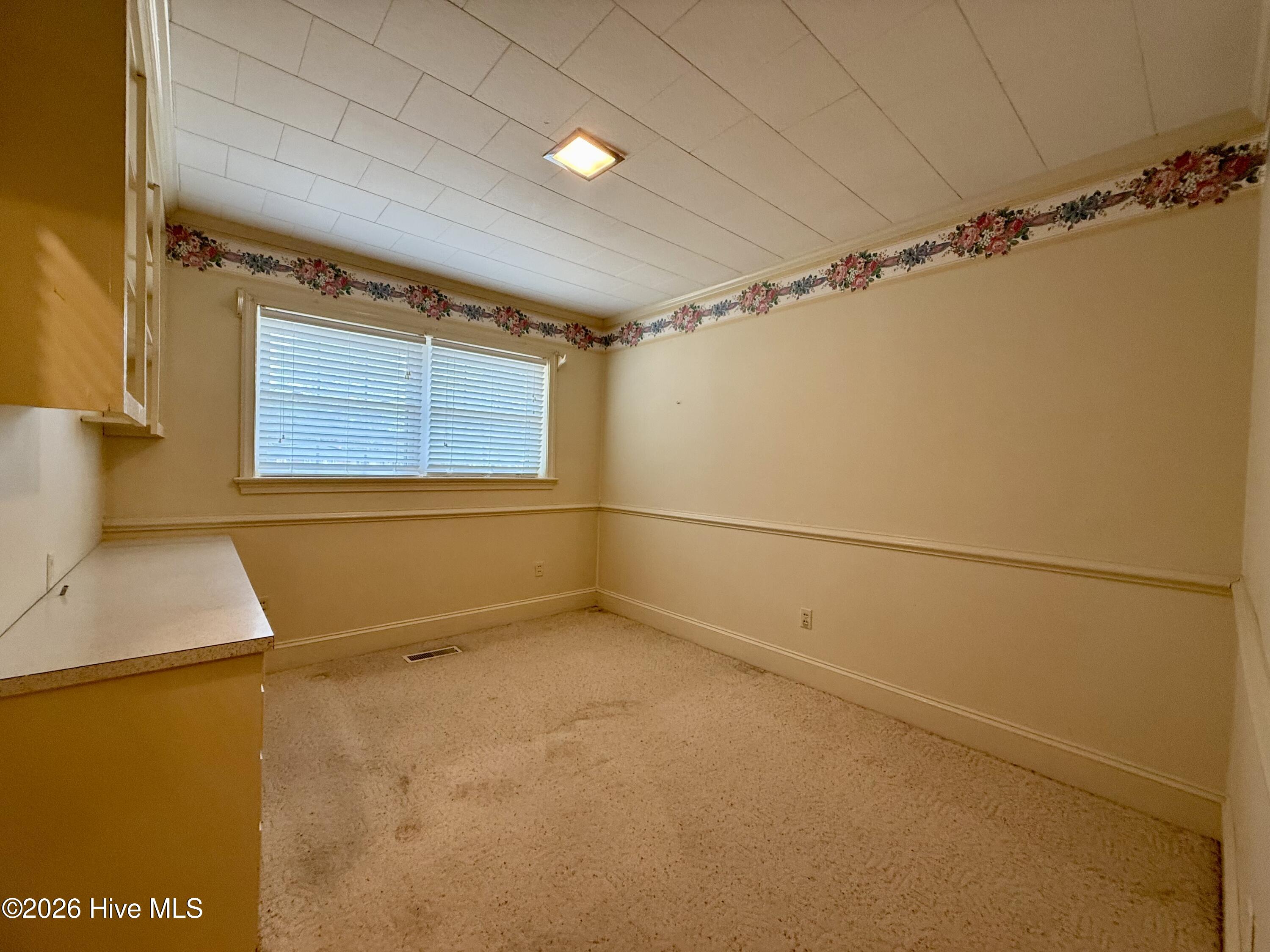 212 Sunset Drive Property Photo 44