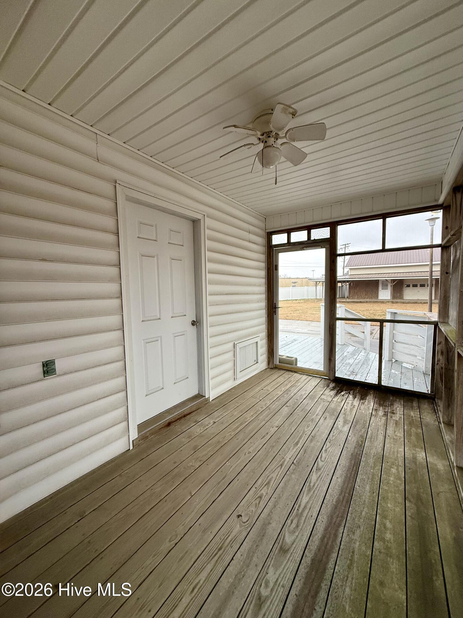 212 Sunset Drive Property Photo 67