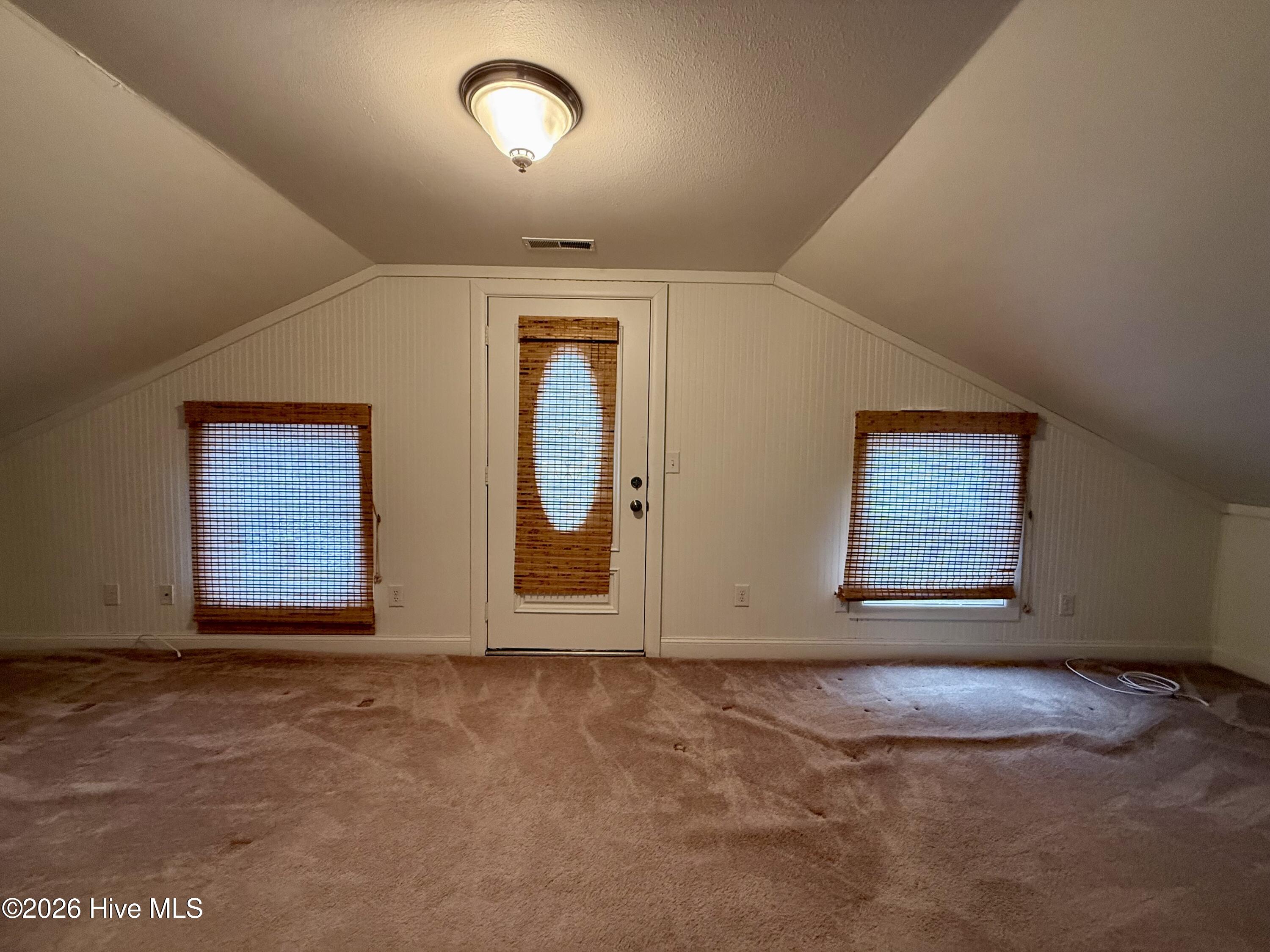 212 Sunset Drive Property Photo 79