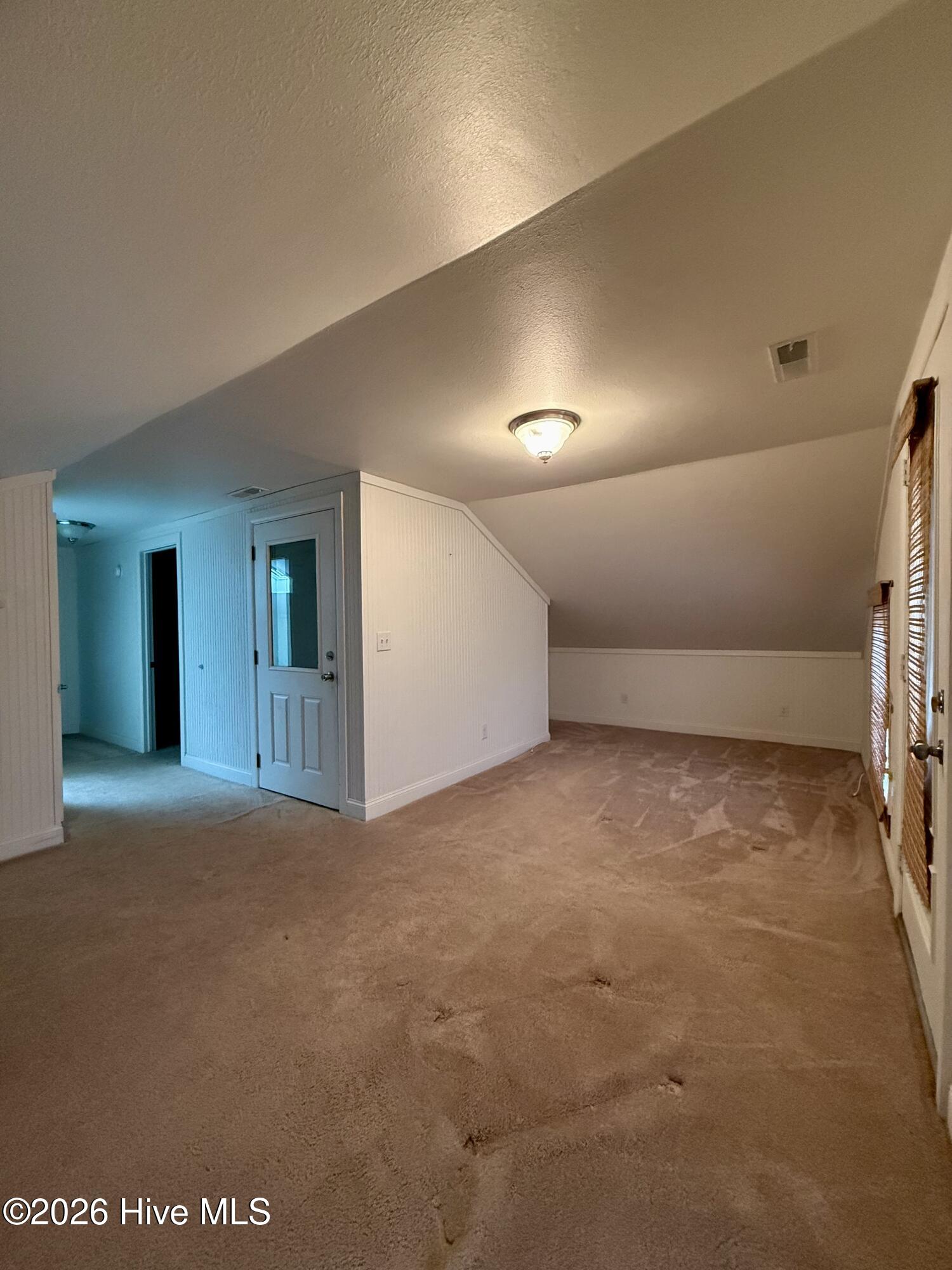 212 Sunset Drive Property Photo 81