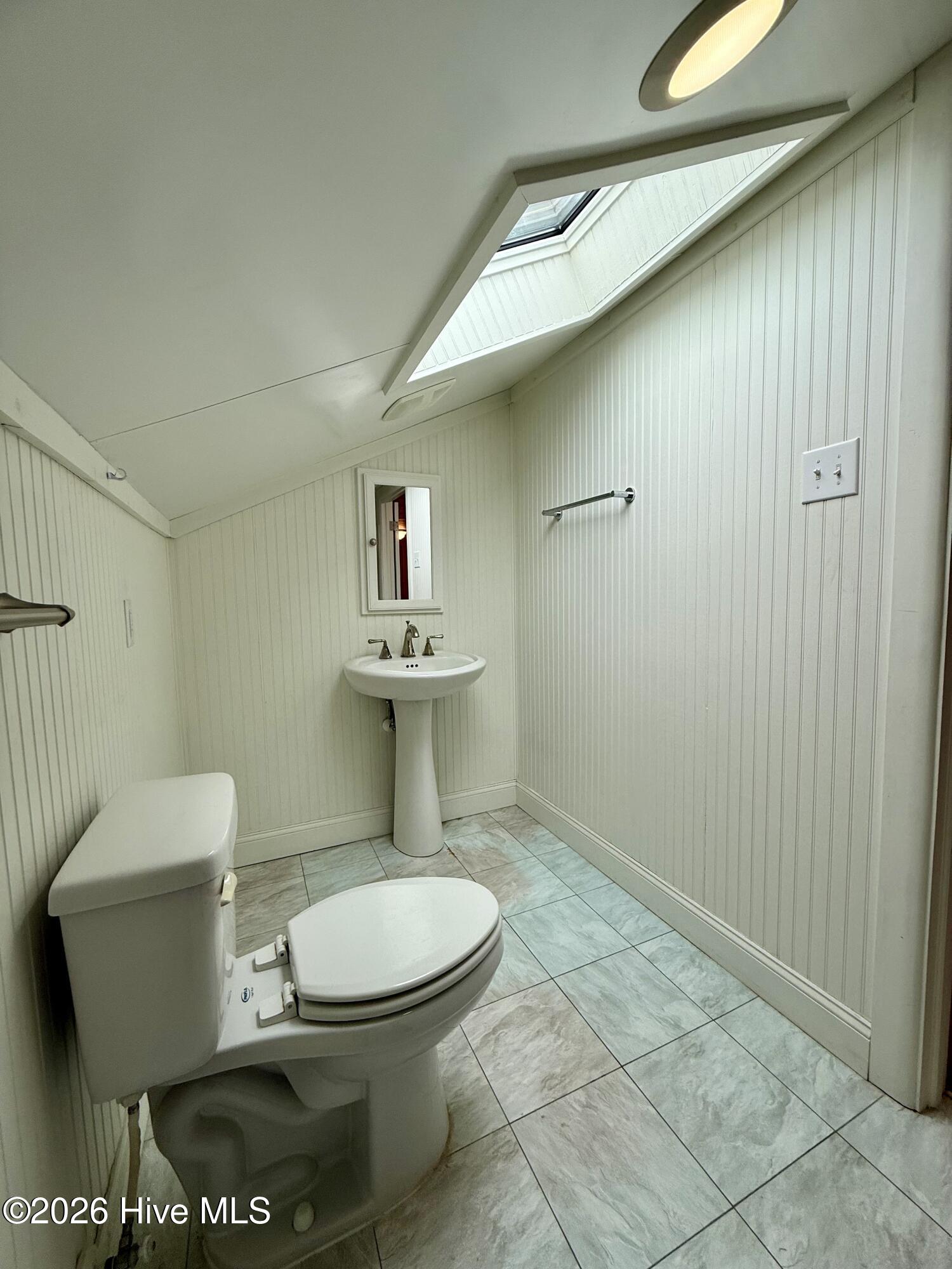 212 Sunset Drive Property Photo 89