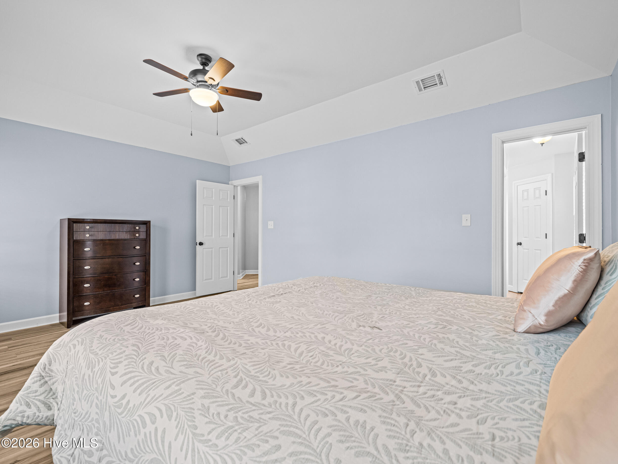 503 Wythe Grove Property Photo 28
