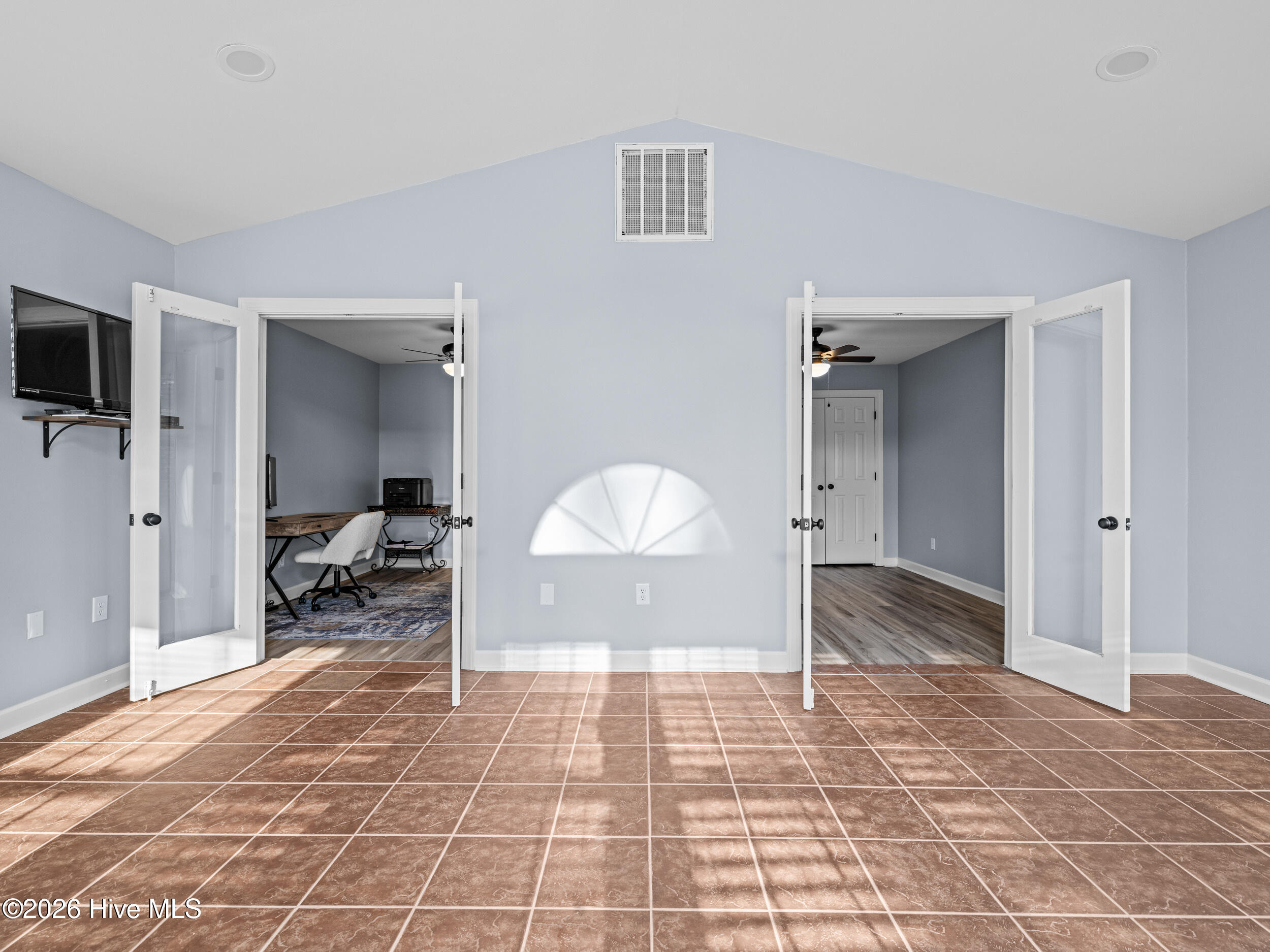 503 Wythe Grove Property Photo 41