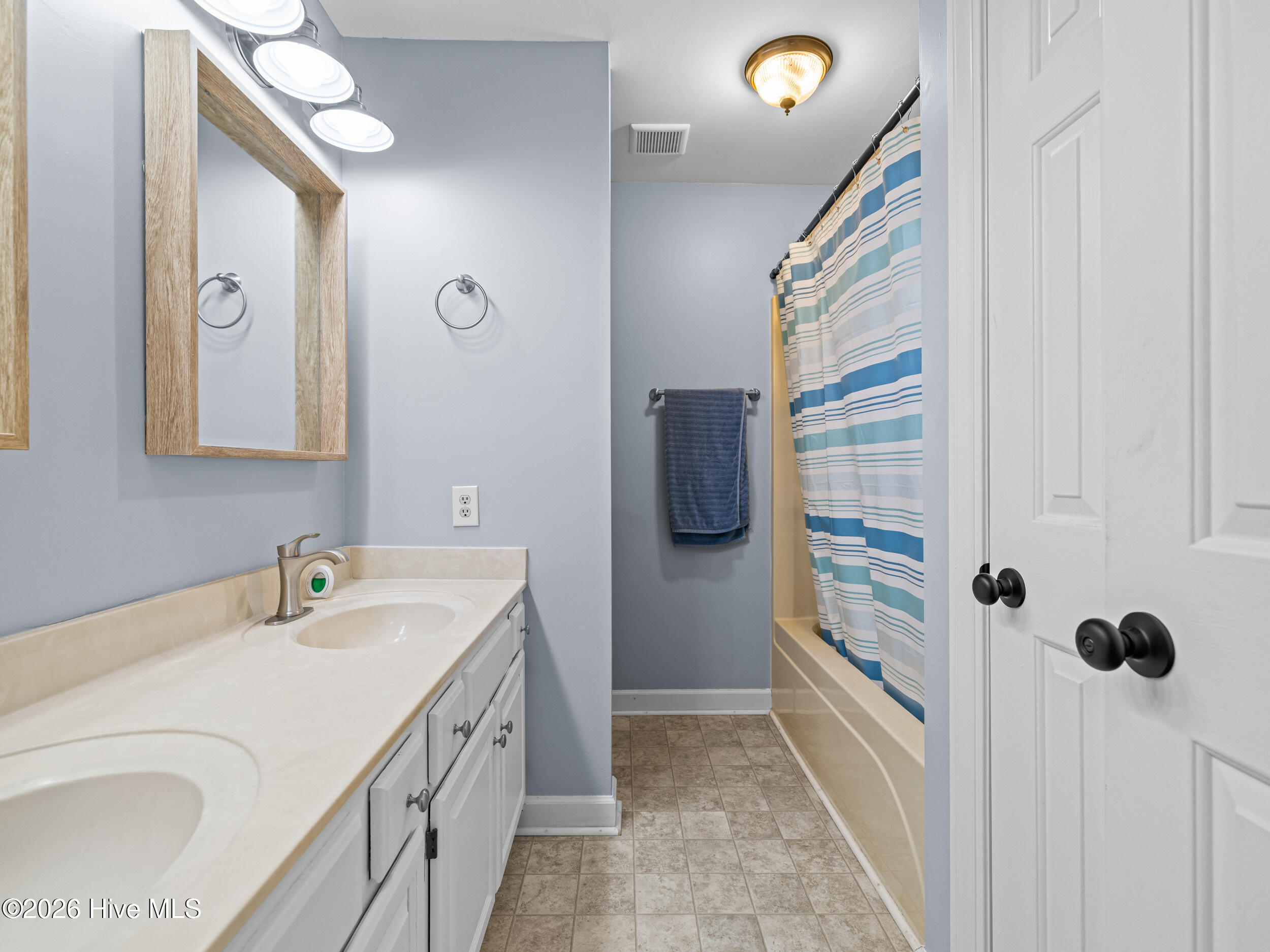 503 Wythe Grove Property Photo 48