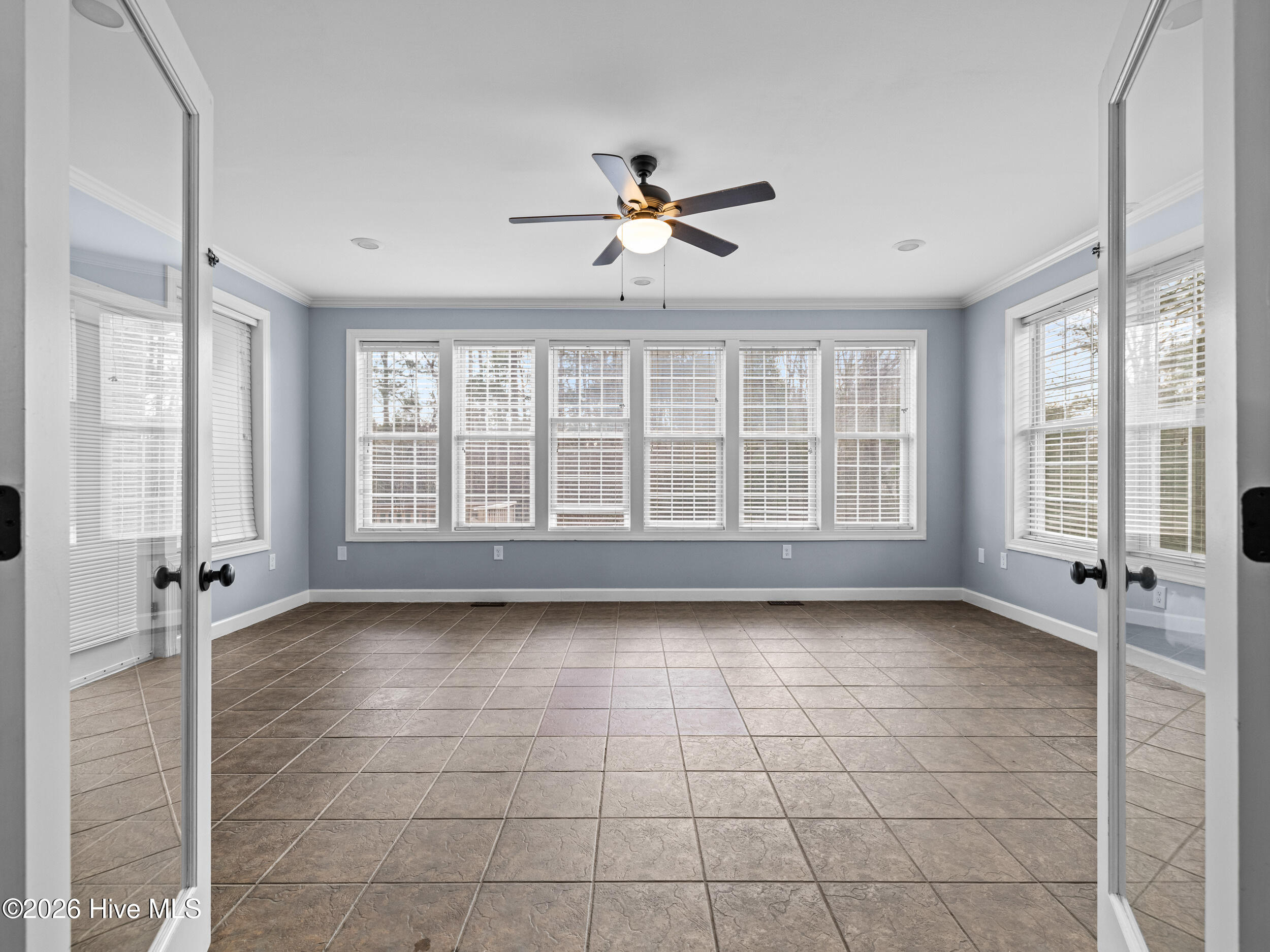 503 Wythe Grove Property Photo 49